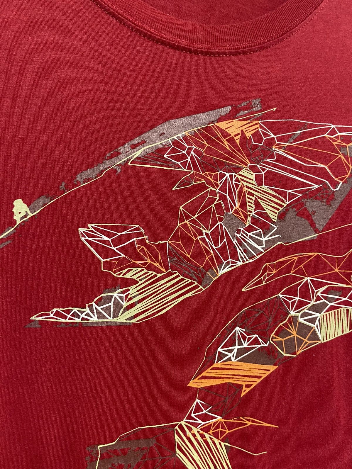 Arc'teryx Vintage Arcteryx Big Logo T-Shirt Red Size US M / EU 48-50 / 2 - 8 Thumbnail