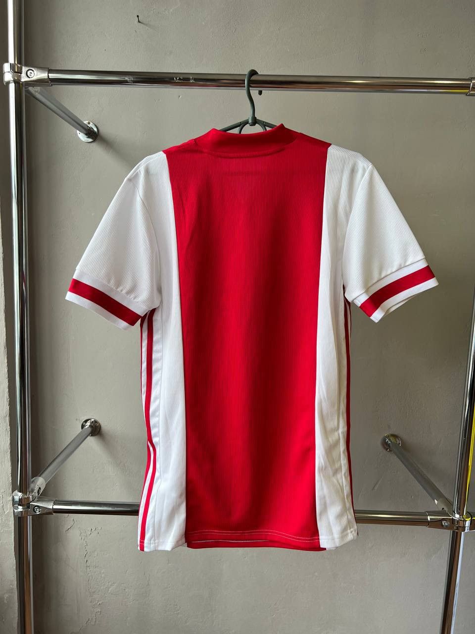 Adidas 2020/21 AJAX AMSTERDAM HOME SOCCER JERSEY SHIRT ADIDAS SZ S Size US S / EU 44-46 / 1 - 12 Thumbnail