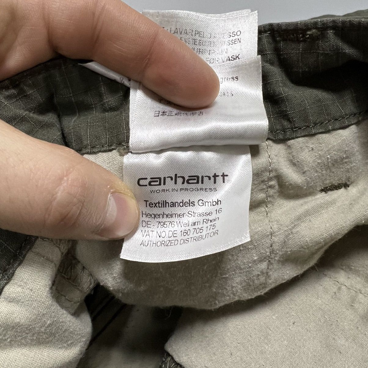 Carhartt × Carhartt Wip × Vintage Carhartt Vintage Cargo Pants Size US 31 - 20 Thumbnail