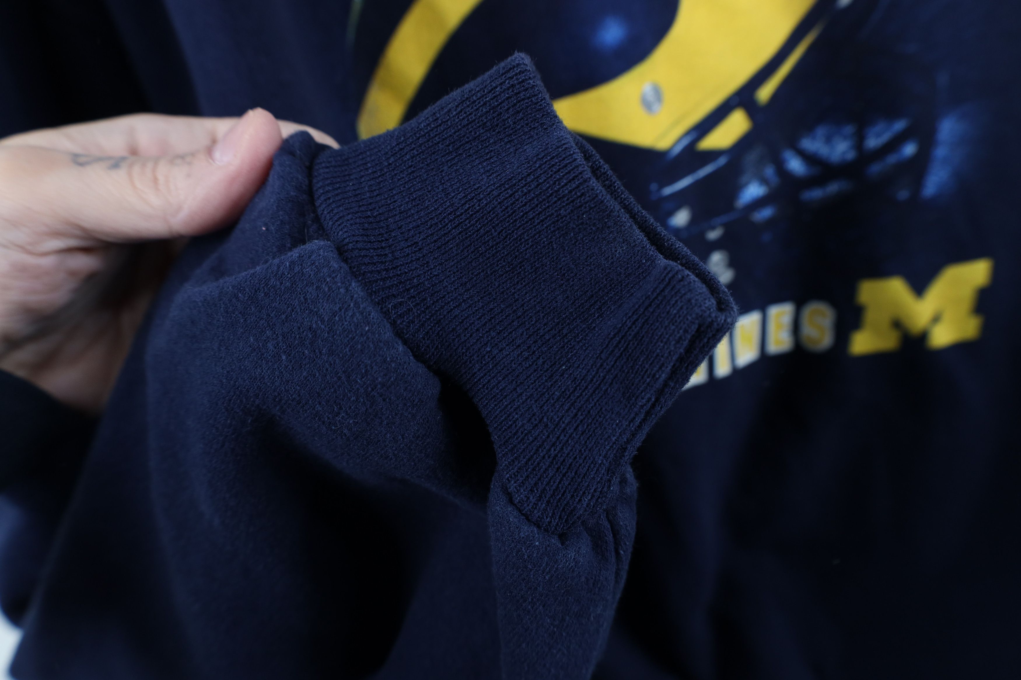 Vintage Vintage 90s University of Michigan Crewneck Sweatshirt Size US XXL / EU 58 / 5 - 7 Thumbnail