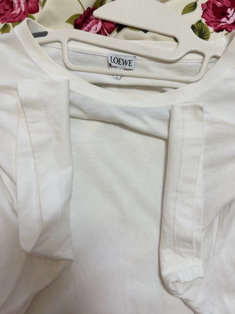 Loewe Loewe Short sleeve round neck T-shirt white Size S / US 4 / IT 40 - 6 Thumbnail