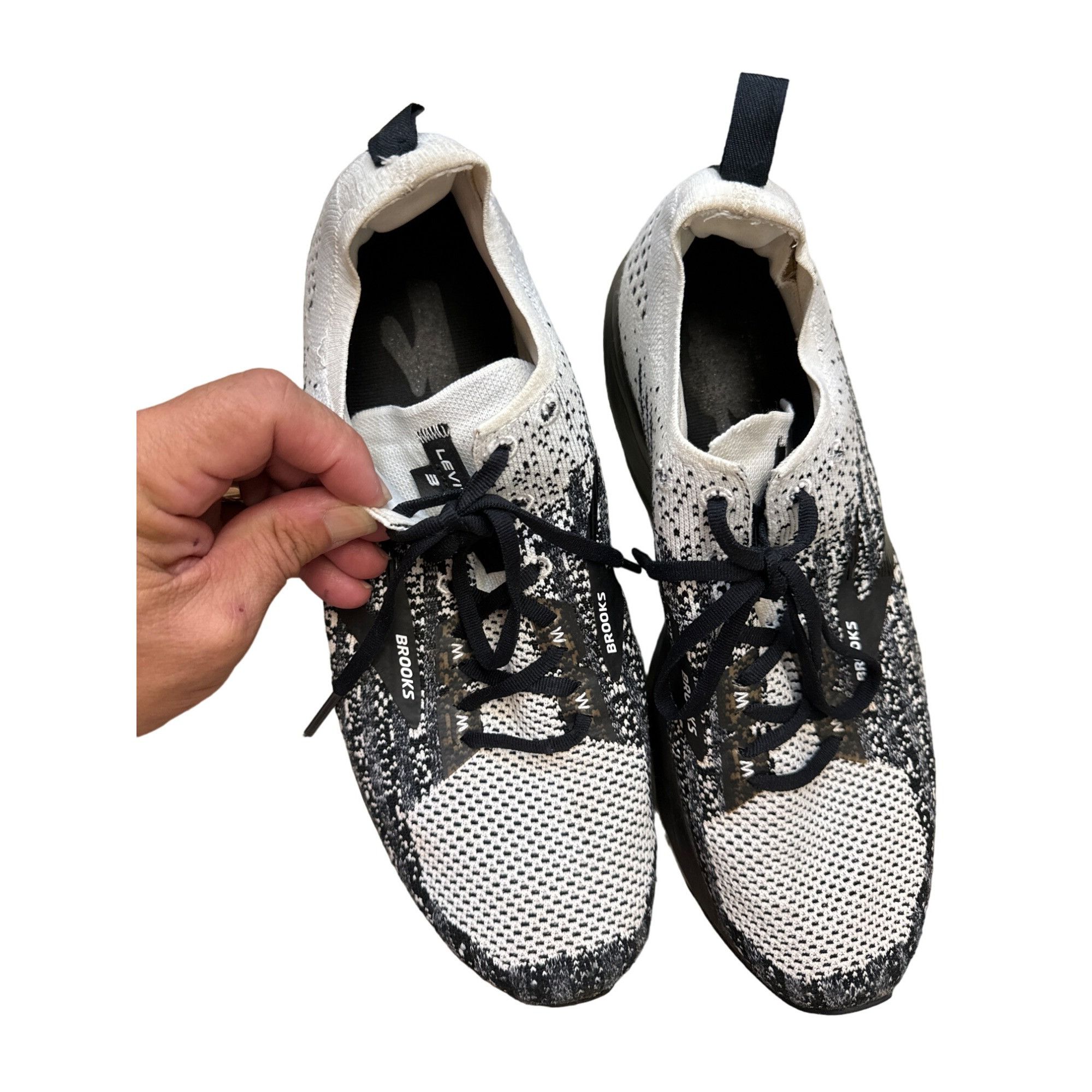 Brooks Brooks men’s black white running shoes sneakers size 11D SKU Size US 11 / EU 44 - 9 Thumbnail