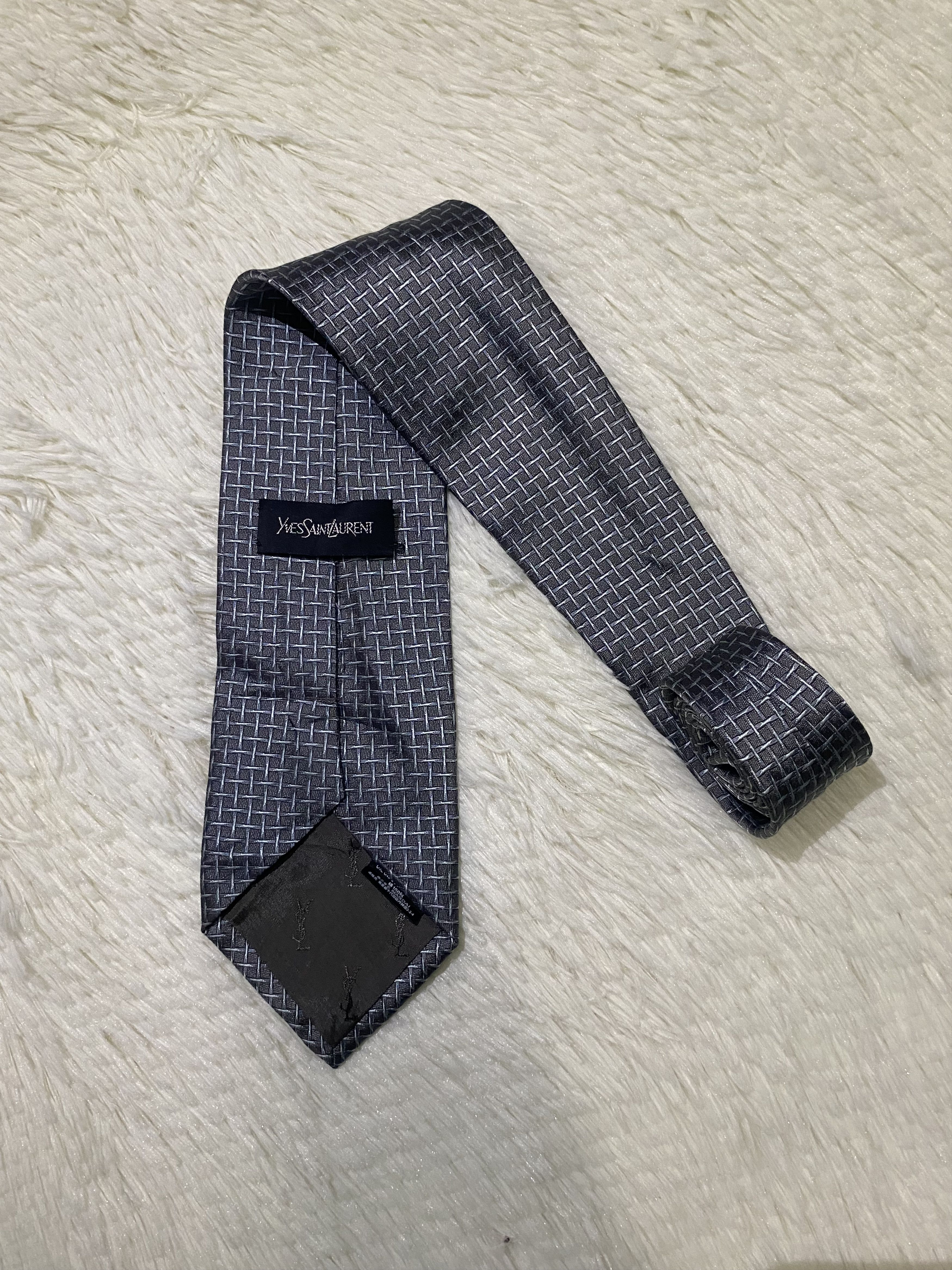 Yves Saint Laurent Yves Saint Laurent Tie Size ONE SIZE - 2 Thumbnail