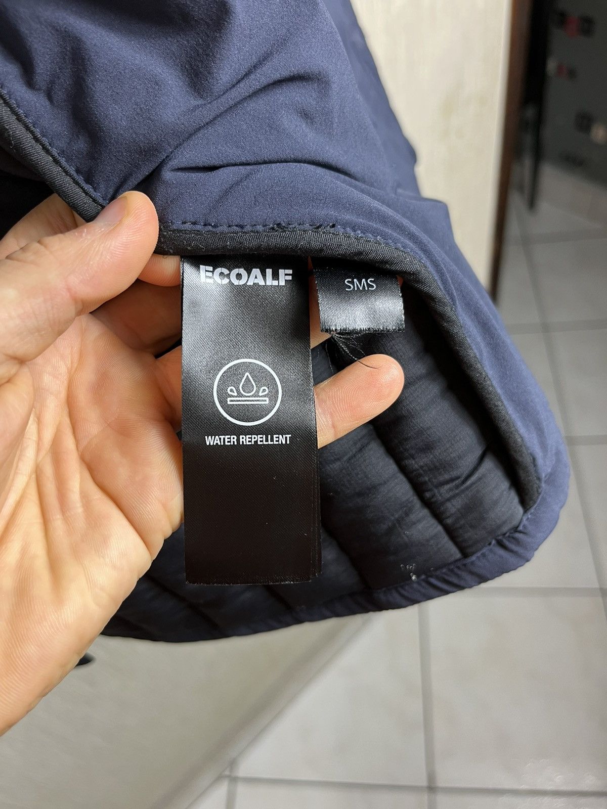 Designer × ECOALF Ecoalf light down jacket button navy puffer recycled nylon Size US M / EU 48-50 / 2 - 18 Thumbnail