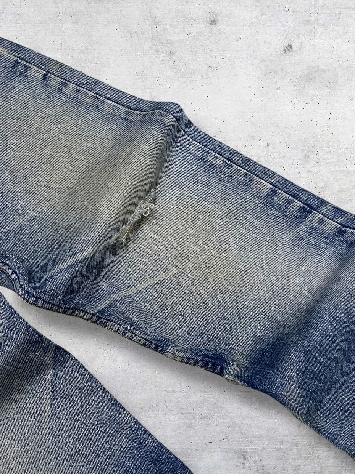 Levi's Vintage Clothing VINTAGE LEVIS 616 90S DESIGNER MUDWASH OG DISTRESSED DENIM Size US 29 - 8 Thumbnail