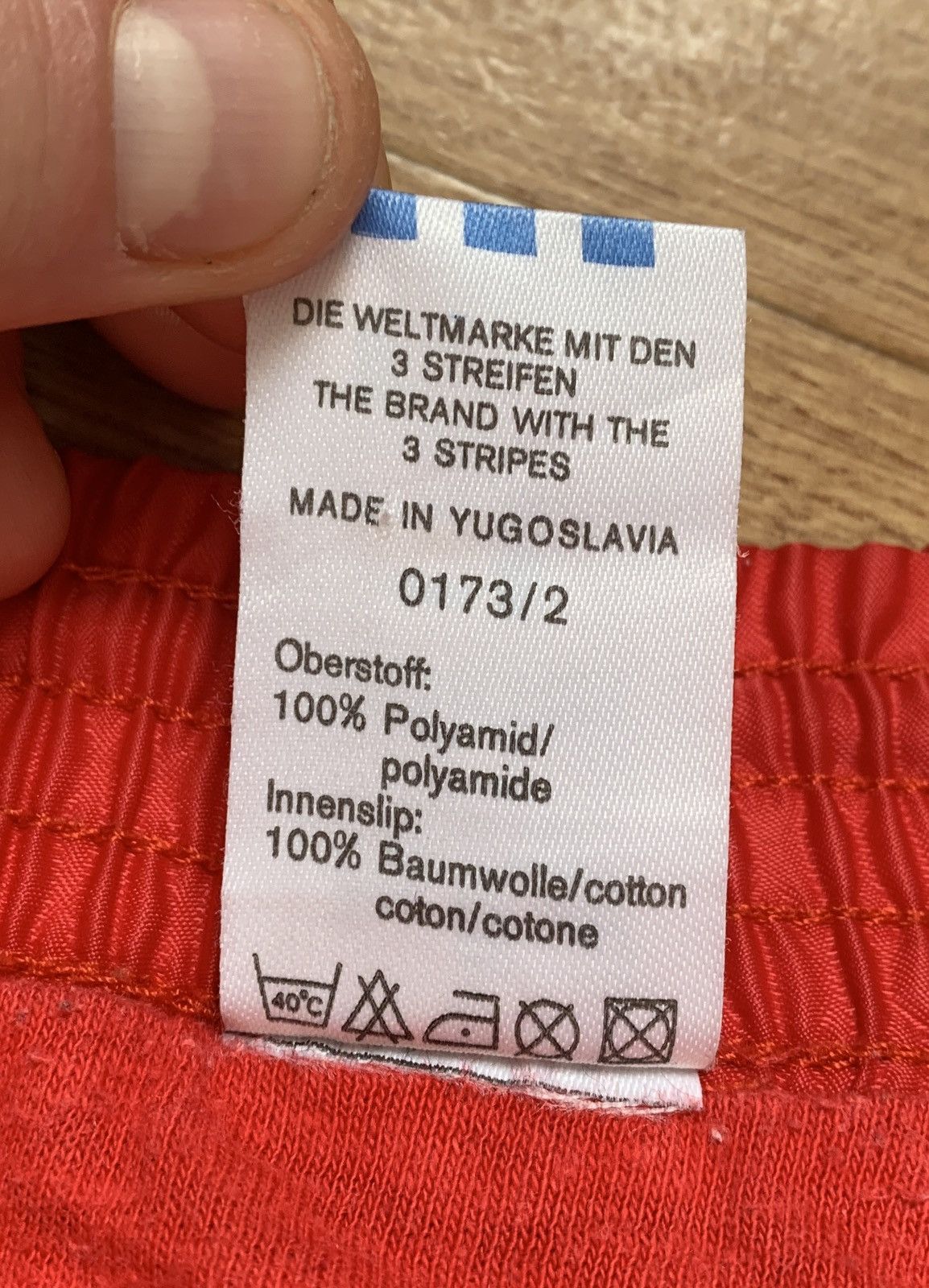 Adidas Vintage Adidas Mens Red Track Run Nylon Shorts Yugoslavia Size US 34 / EU 50 - 14 Thumbnail