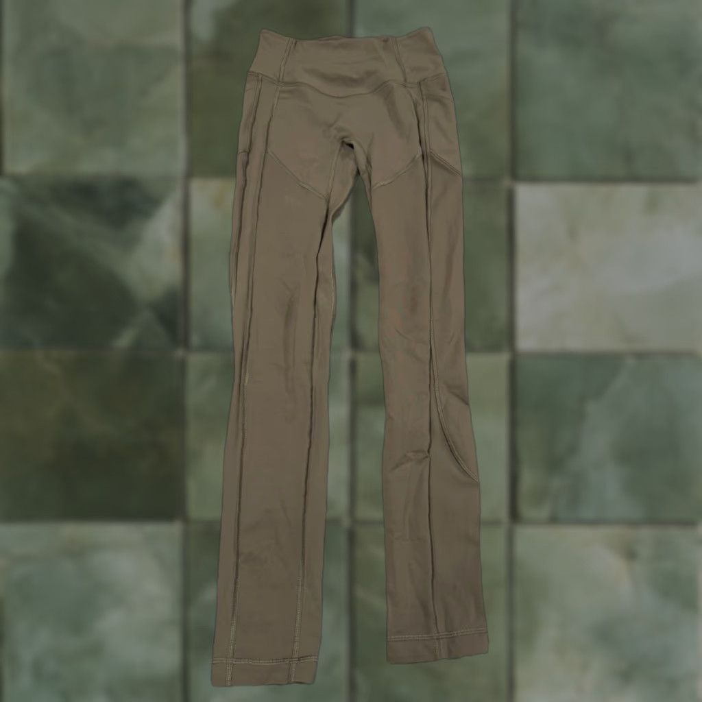 Lululemon Lululemon Align Pant Women’s Leggings Green 4 29” Inseam Nulu Breathable Pockets Quick Dry Stretch Machine Washable Athletic Size 27" / US 4 / IT 40 - 1 Thumbnail