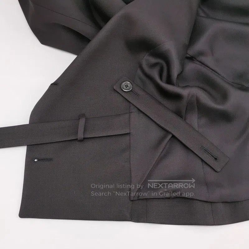Louis Vuitton Louis Vuitton Double-Breasted Wool Jacket. Size US S / EU 44-46 / 1 - 1 Thumbnail