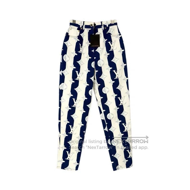 Louis Vuitton Louis Vuitton Blue and white classic logo jeans Size US 36 / EU 52 - 1 Thumbnail