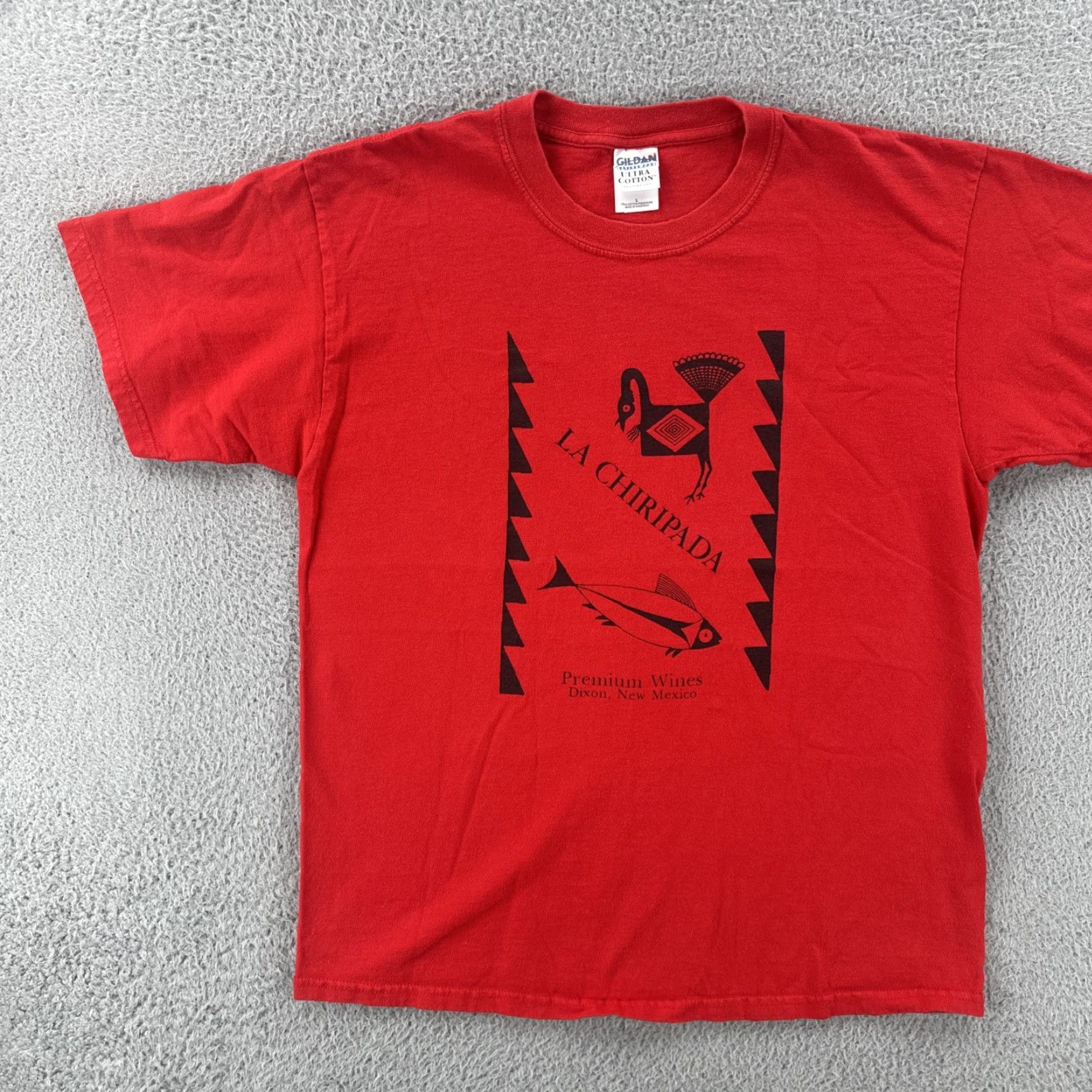 Gildan VINTAGE Gildan T-Shirt Red Adult Large Dixon New Mexico USA Premium Wines La Chiripada Shirts Mens Size US L / EU 52-54 / 3 - 3 Thumbnail
