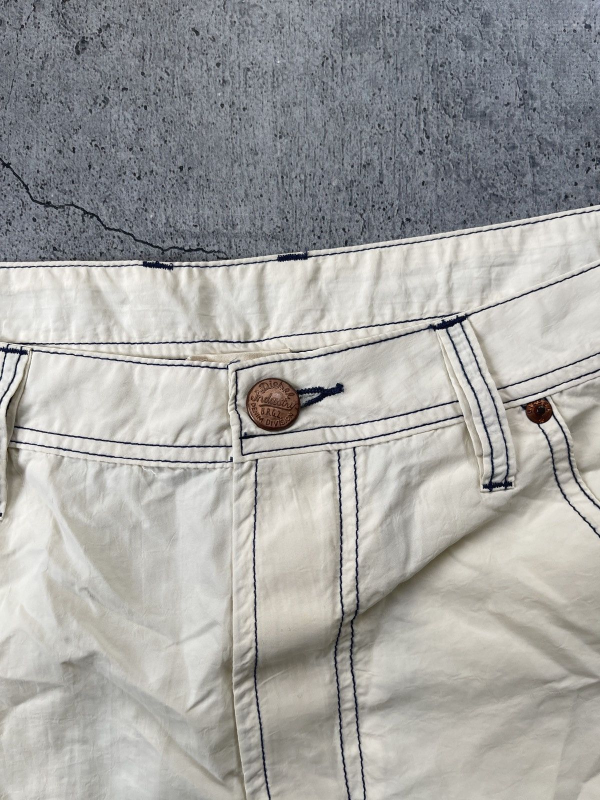 Diesel × Vintage Vintage Diesel Nylon Y2K Shorts Size US 32 / EU 48 - 6 Thumbnail