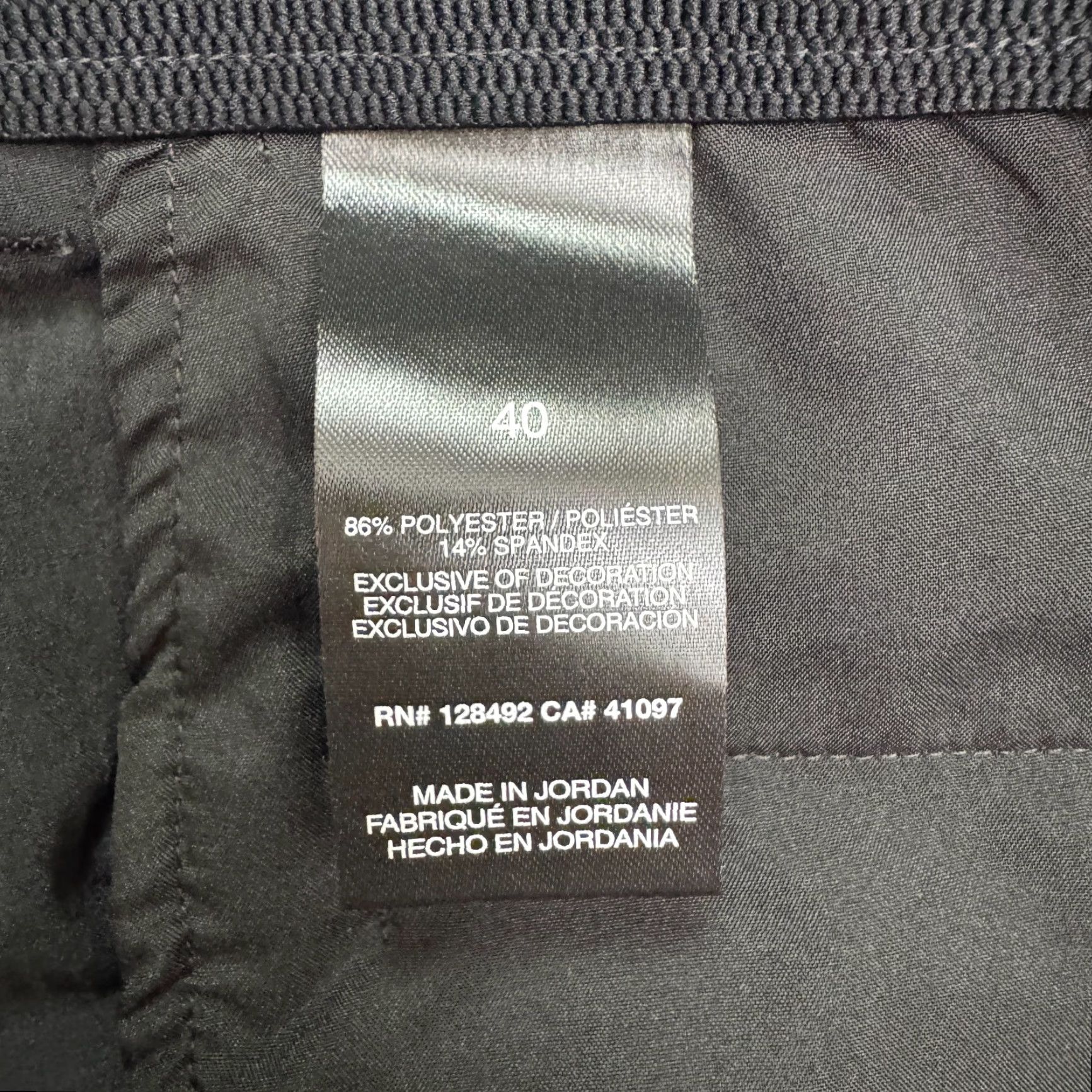 Vintage Greg Norman Shorts Mens 40 Black Golf Stretch Outdoor Casual Preppy Performance Mens Size US 40 / EU 56 - 6 Thumbnail