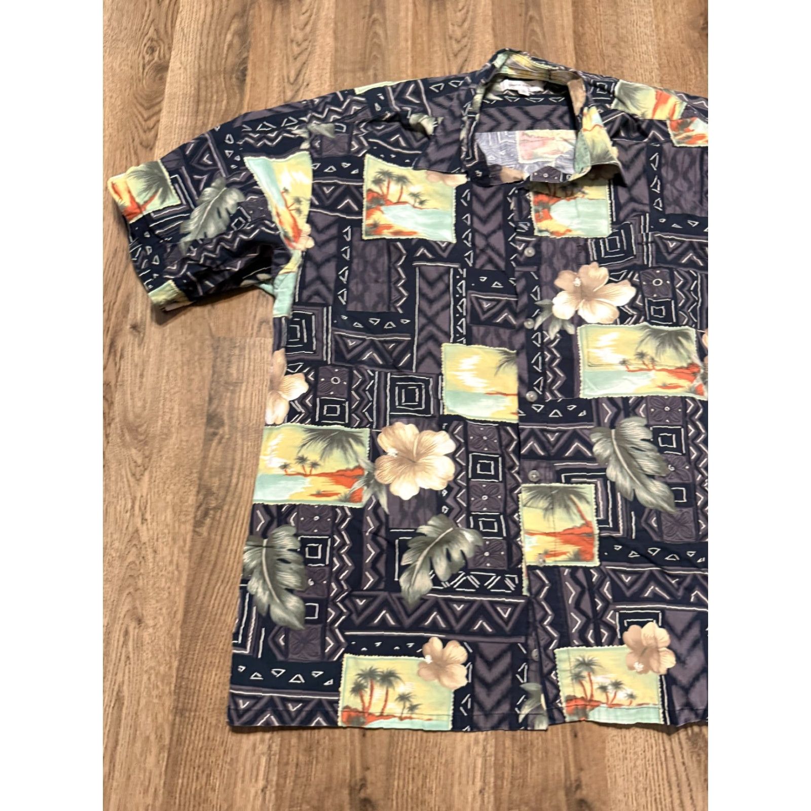Pierre Cardin Pierre Cardin Shirt Men Multicolor Floral Short Sleeve Button Up Casual Cotton Rayon Pocket Hawaii 90s Summer Comfort Reg Large Mens Size US L / EU 52-54 / 3 - 3 Thumbnail