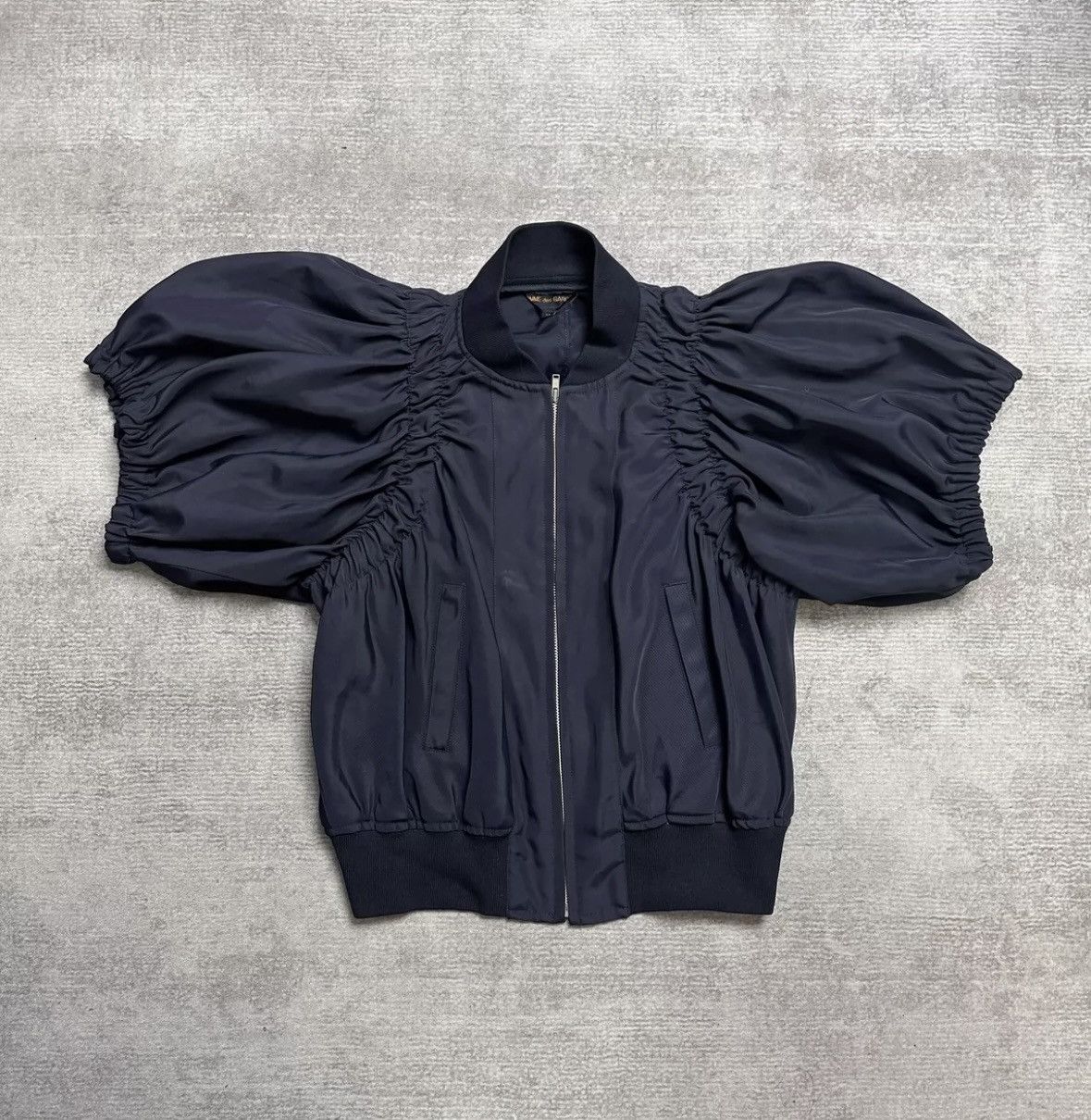 Comme des Garcons Comme des garçons puffy sleeve jacket Size US M / EU 48-50 / 2 - 1 Thumbnail