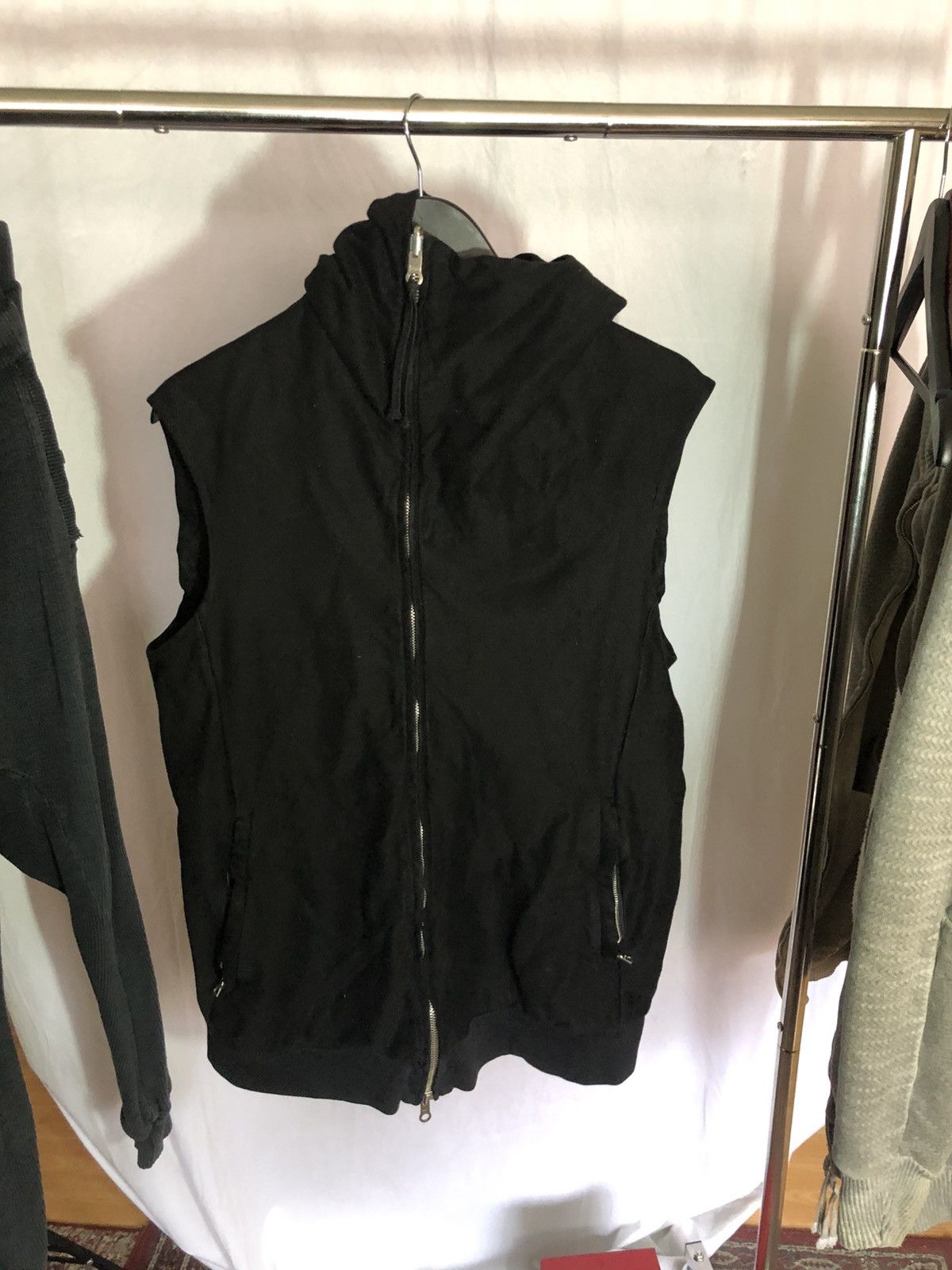 Boris Bidjan Saberi BORIS BIDJAN SABERI SS 17 “ninja” sleeveless hoodie Size US M / EU 48-50 / 2 - 1 Thumbnail