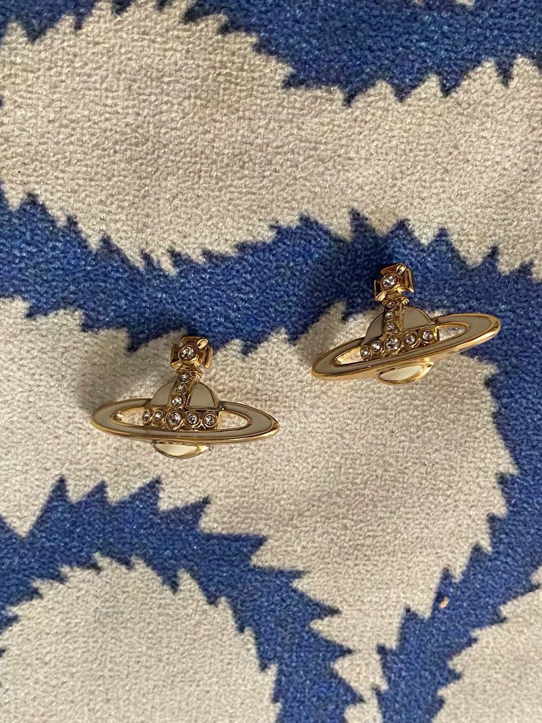 Vivienne Westwood Vivienne Westwood White Enamel Earrings Size ONE SIZE - 1 Thumbnail