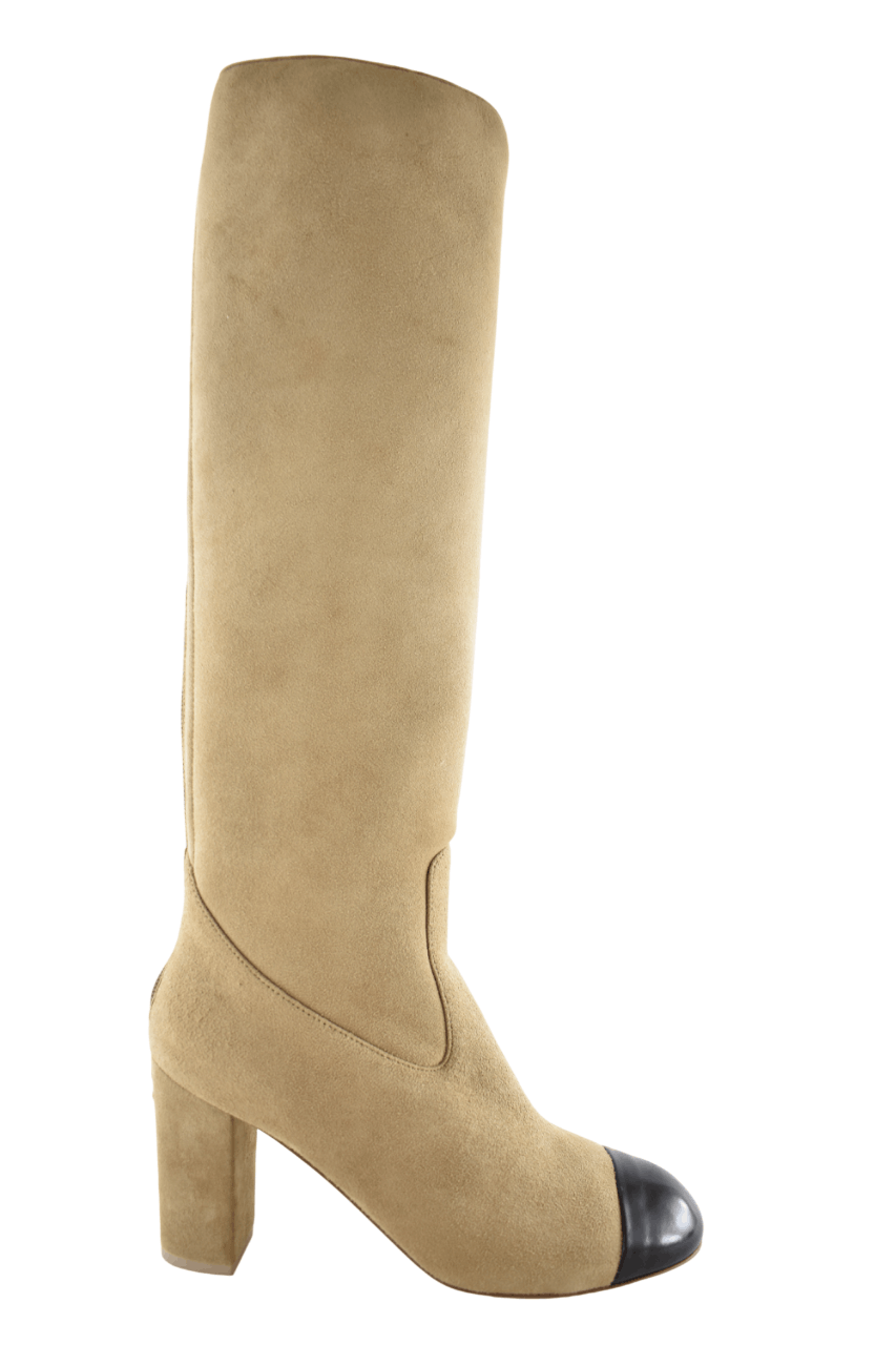 Chanel Chanel 24K Shearling Fur Logo Knee High Block Heel Boot 37.5 Size US 7.5 / IT 37.5 - 2 Thumbnail
