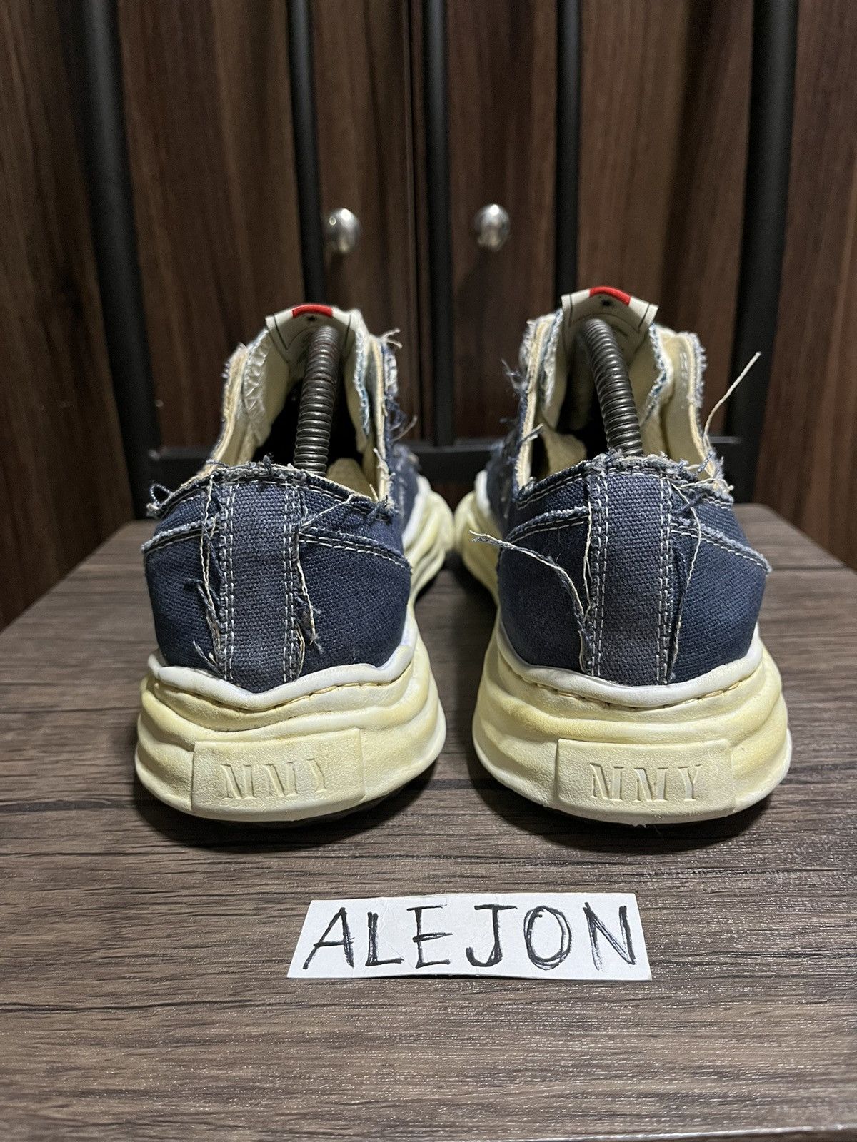 Maison MIHARA YASUHIRO MMY MIHARA YASUHIRO PETERSON LOW TOP SNEAKERS Size US 8.5 / EU 41-42 - 6 Thumbnail