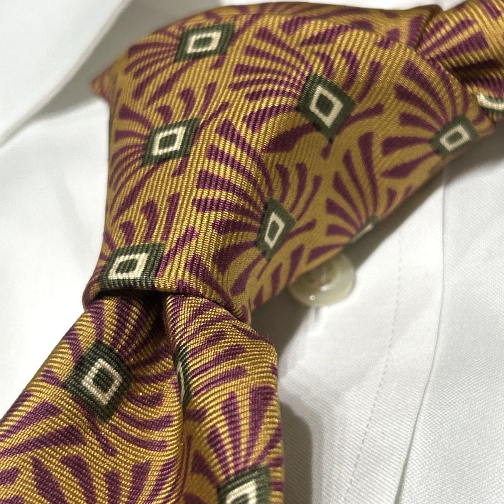 Vintage VINTAGE Burke & Boswell Silk Tie Mens Abstract Geometric Necktie Made in Canada 3.75"W Size ONE SIZE - 6 Thumbnail