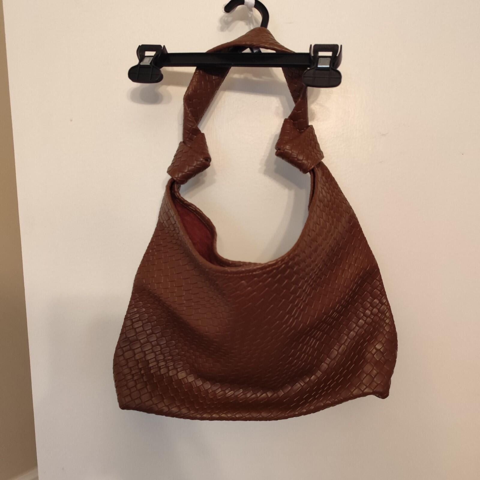 The Unbranded Brand Brown Women Leather Woven Bag Size ONE SIZE - 1 Thumbnail