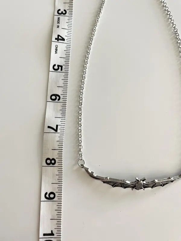 Vintage STEAL! Y2K Vampire Bat Necklace Size ONE SIZE - 4 Thumbnail