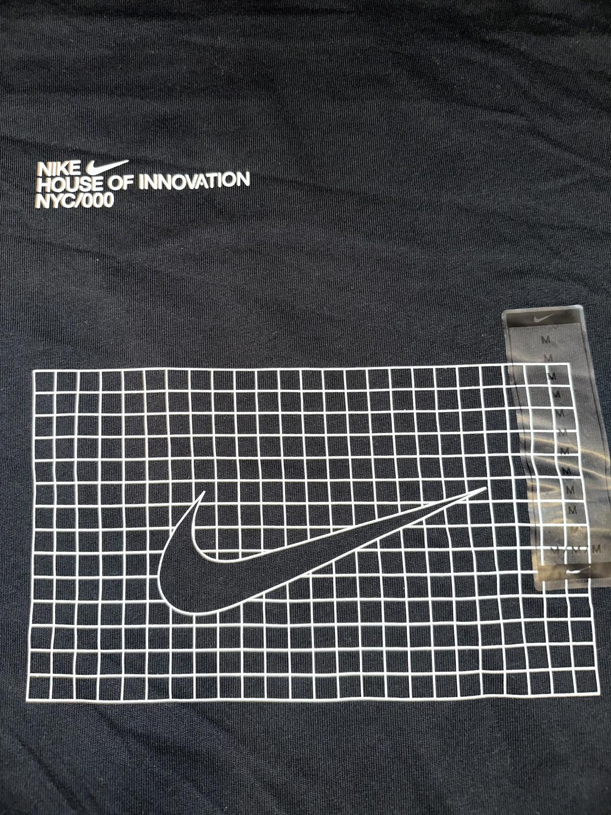 Nike Nike Sportswear Men’s House of Innovation (NYC) Black T-Shirt Size US M / EU 48-50 / 2 - 2 Thumbnail