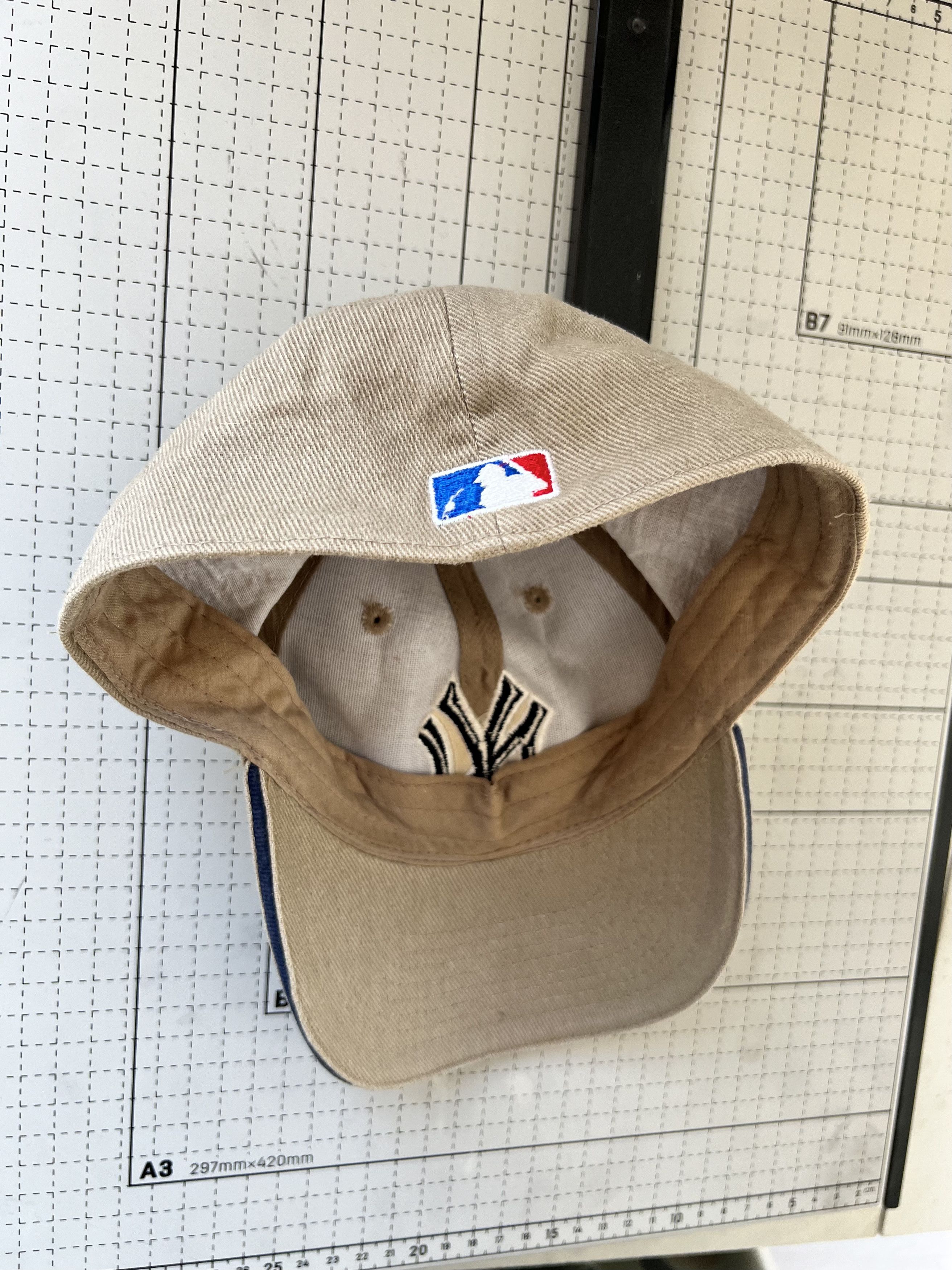 MLB Yankees Vintage Rare Embroidered Cap 1990s Size ONE SIZE - 3 Thumbnail
