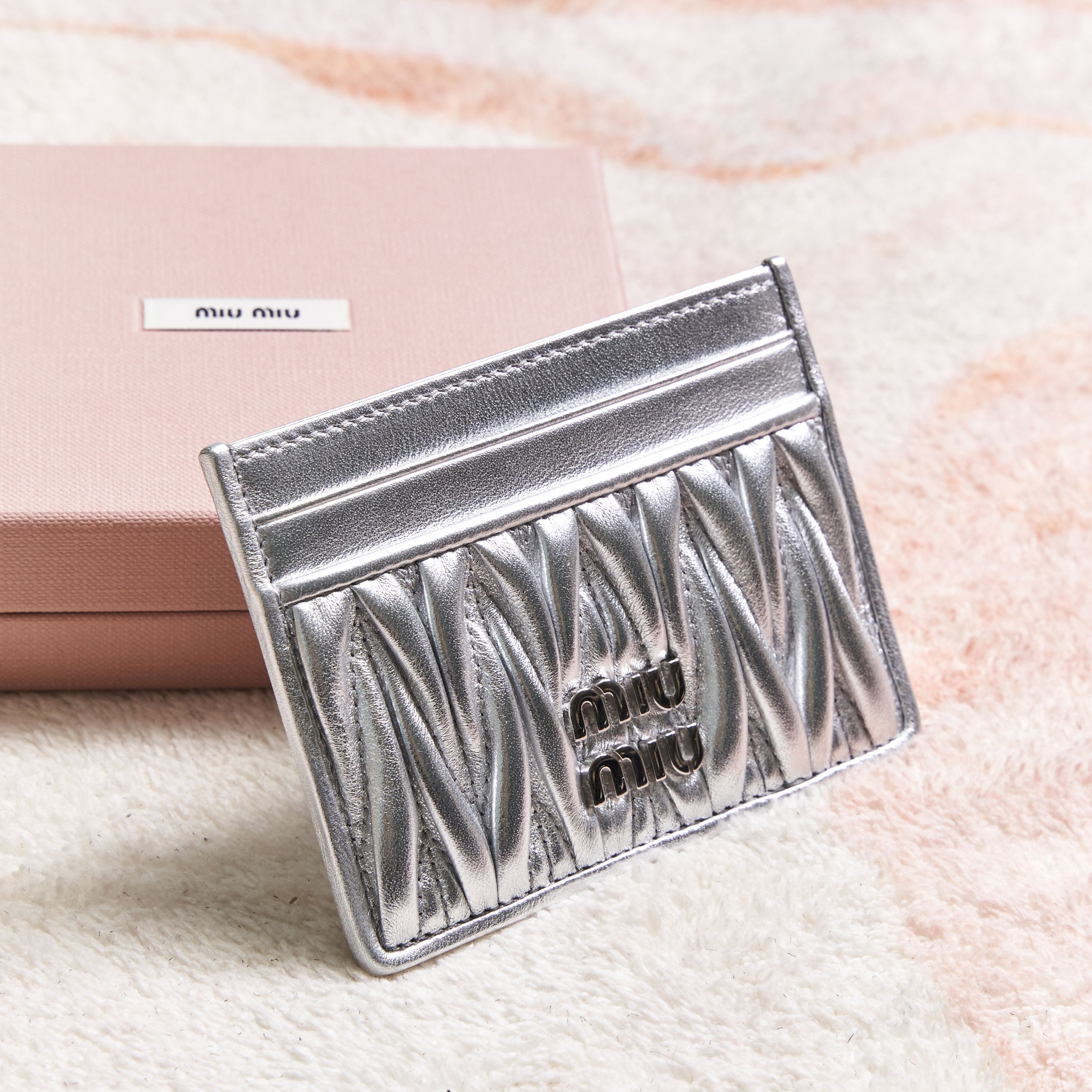 Miu Miu MIU MIU Matelassé Nappa Leather Card Holder Size ONE SIZE - 3 Thumbnail