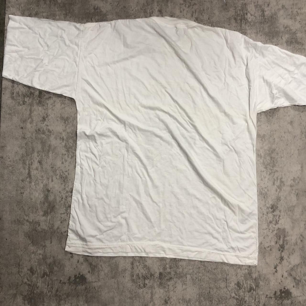 Other 1980s vintage white single stitch band tee bandtee Size US L / EU 52-54 / 3 - 5 Thumbnail