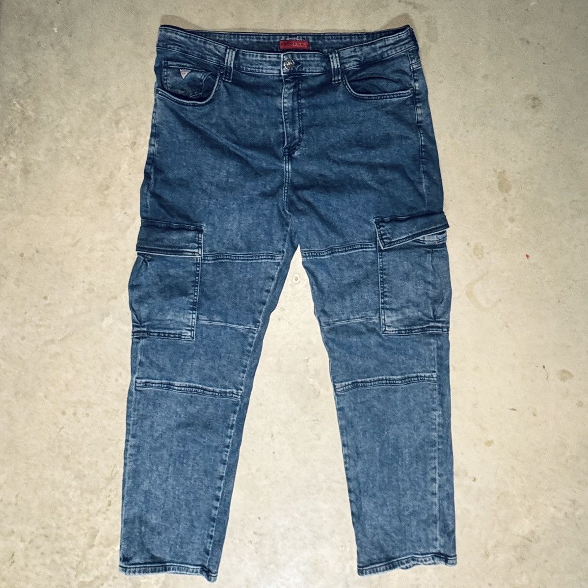 Guess GUESS Cargo .RARE FIND. Size US 36 / EU 52 - 2 Thumbnail