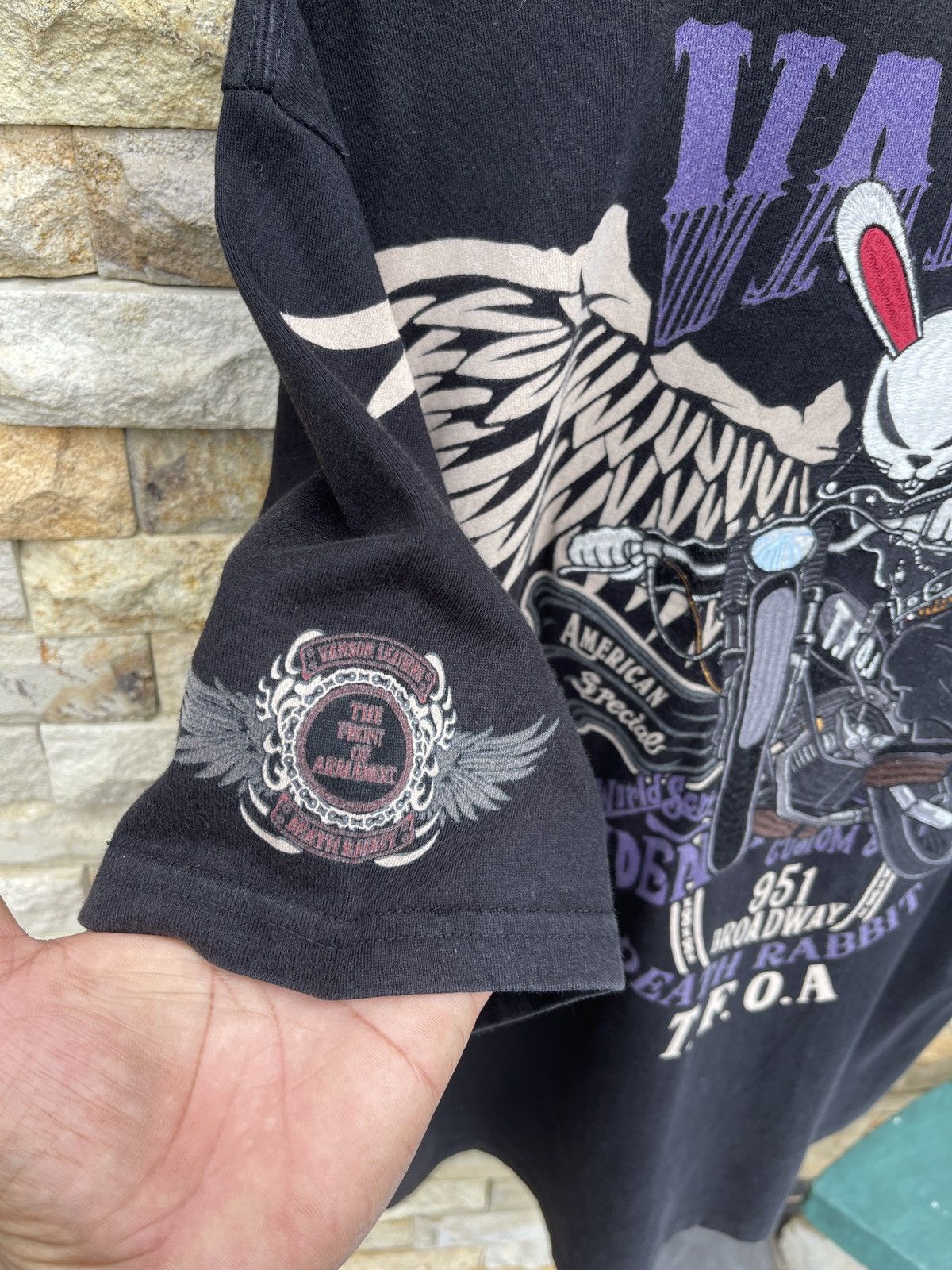 Japanese Brand Rare🔥 VANSON Leather Death Rabbit TFOA Embroidered Tee Size US XL / EU 56 / 4 - 6 Thumbnail