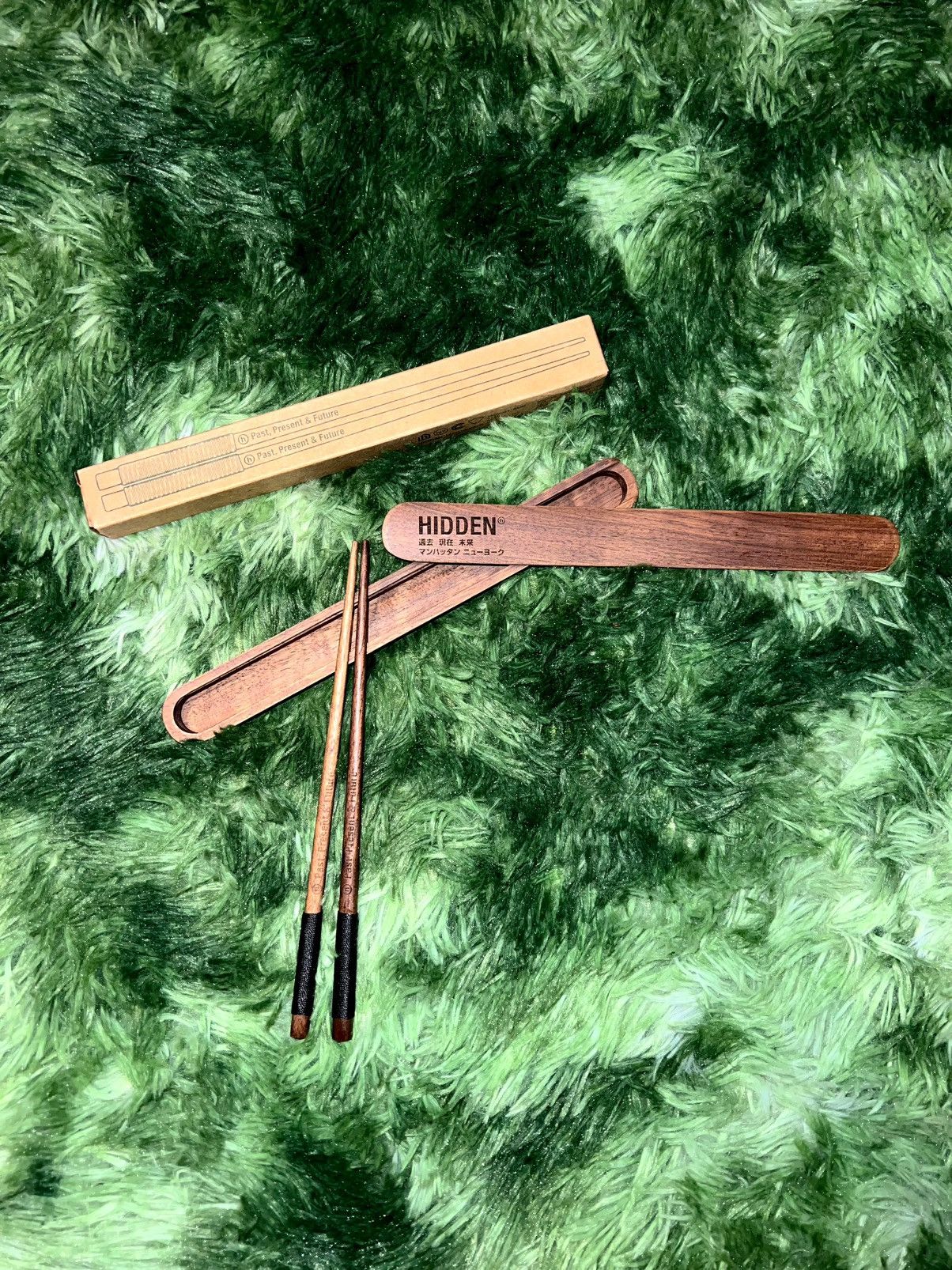 HIDDEN Hidden NY chop sticks! Size ONE SIZE - 1 Thumbnail