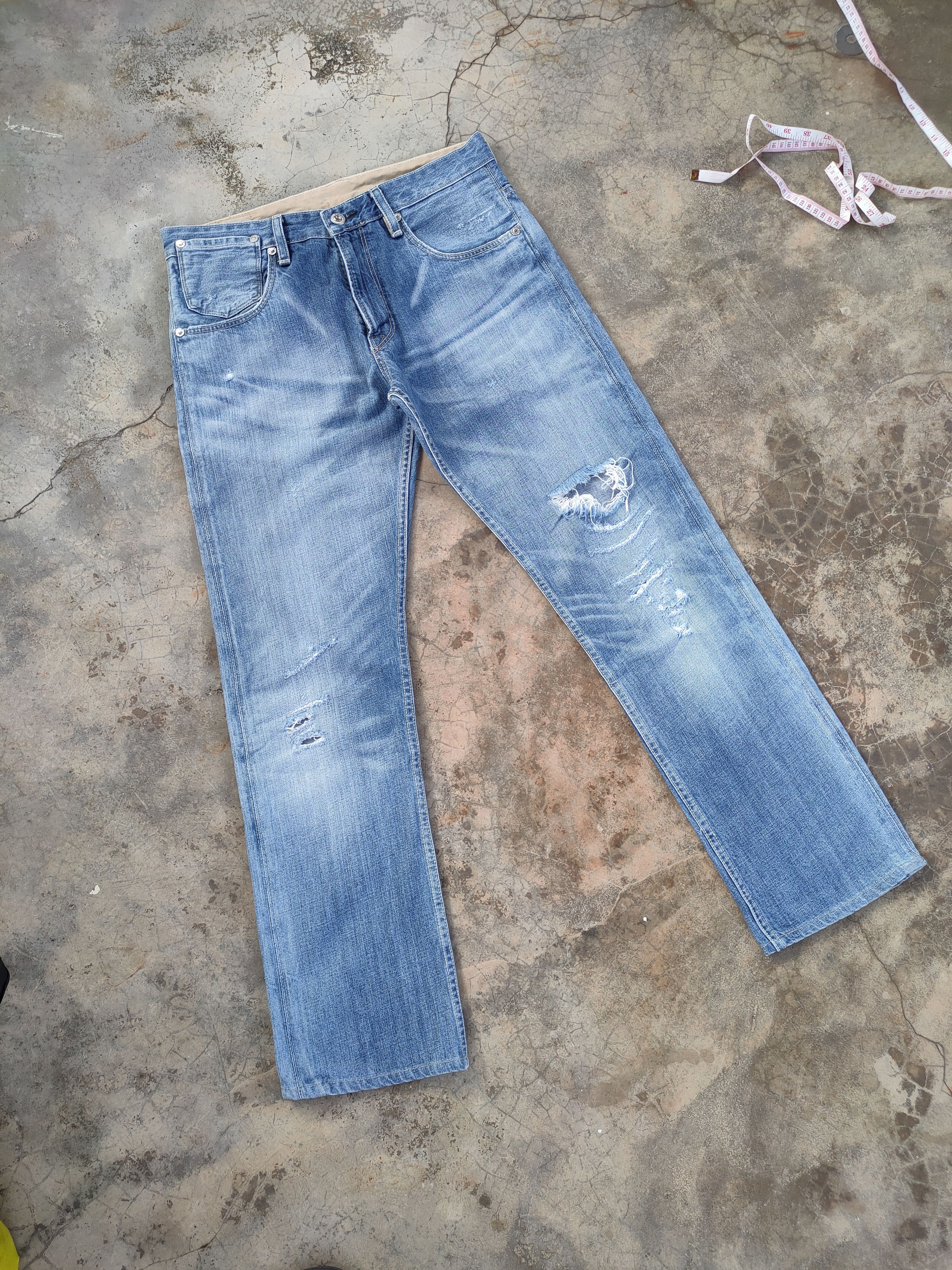 Levi's W32 LEVI'S 504 DISTRESSED FADED JEANS PANTS Size US 32 / EU 48 - 2 Thumbnail