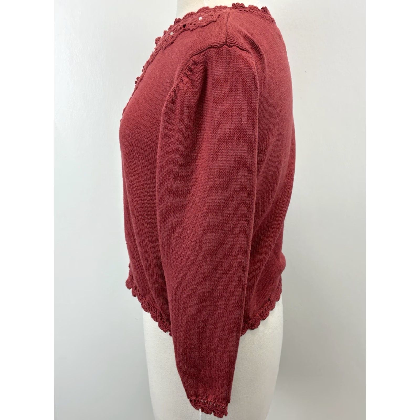 Vintage VINTAGE Petite Sophisticate Cardigan Sweater S Womens Pink Crochet Pearl Buttons Granny Size S / US 4 / IT 40 - 2 Thumbnail