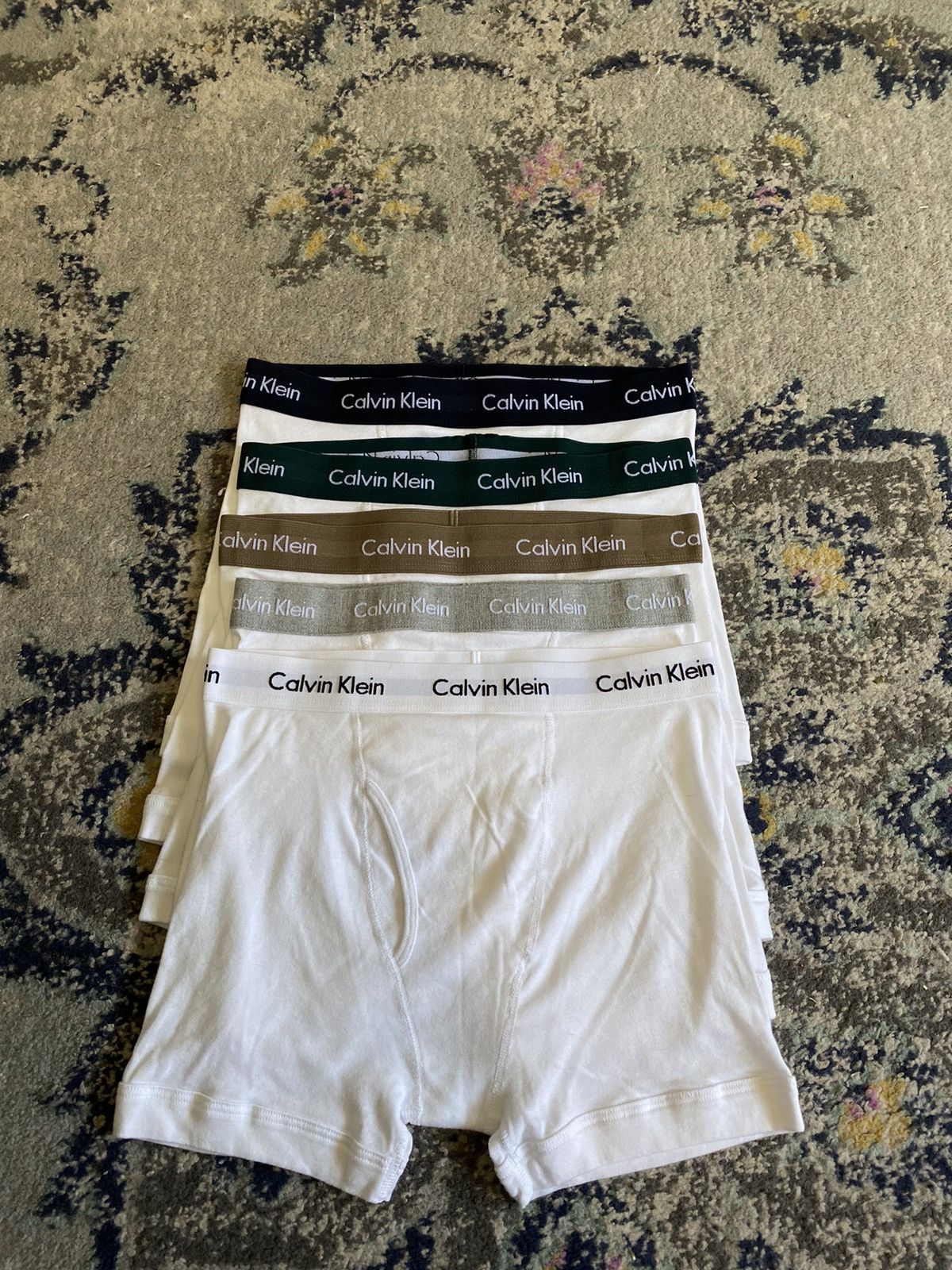 Calvin Klein White clavin Klein boxer | Grailed