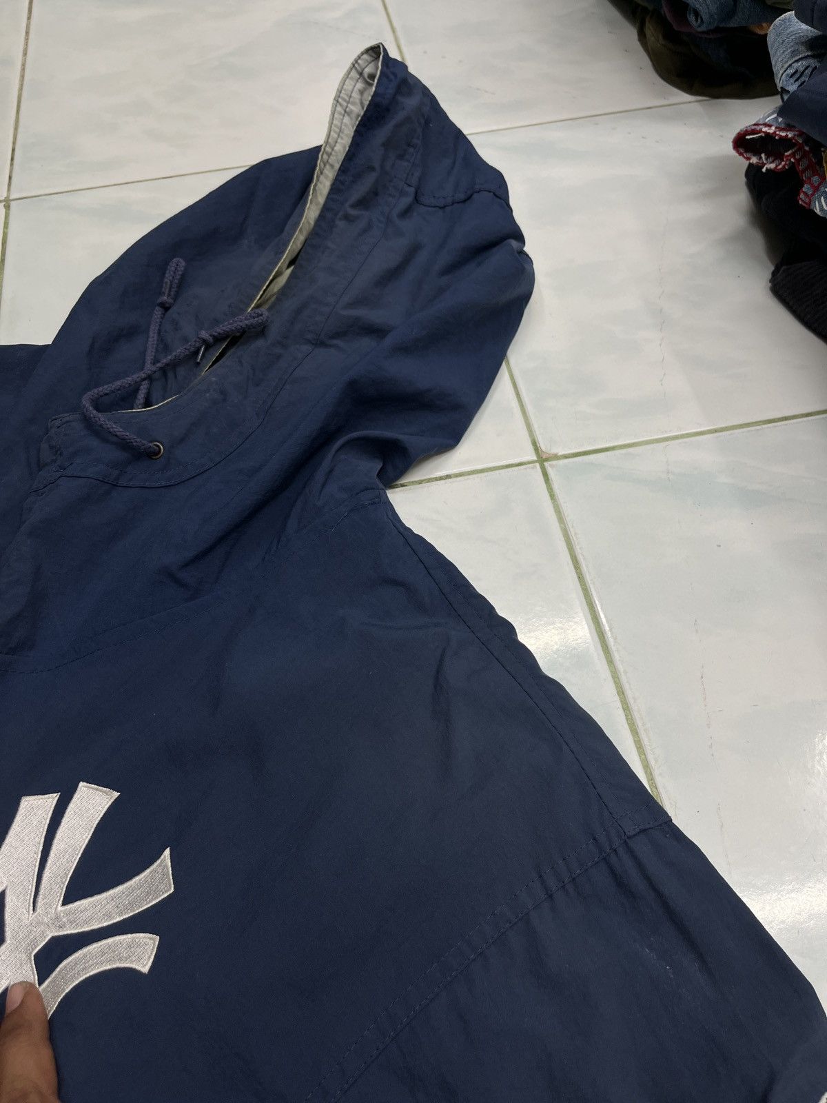 MLB × New York Yankees × Starter 🔥🔥🔥STEALS STARTER MLB NEW YORK YANKEES HOODIE LIGHT JACKET Size US L / EU 52-54 / 3 - 18 Thumbnail
