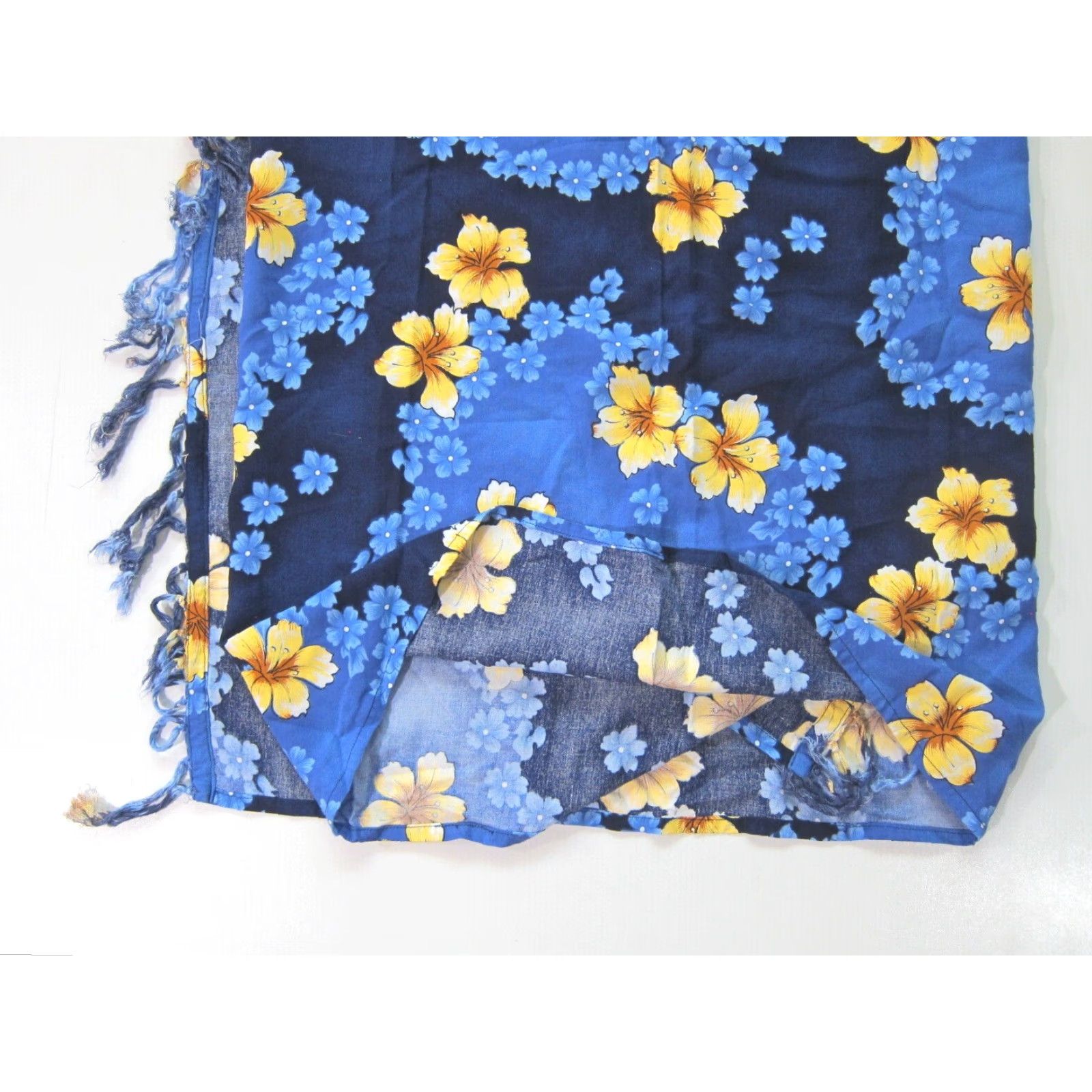 CO VINTAGE Marcia & Me & Co 100% Rayon Blue Yellow Floral Hawaiian Wrap Skirt Large Size 36" / US 14 / IT 50 - 5 Thumbnail