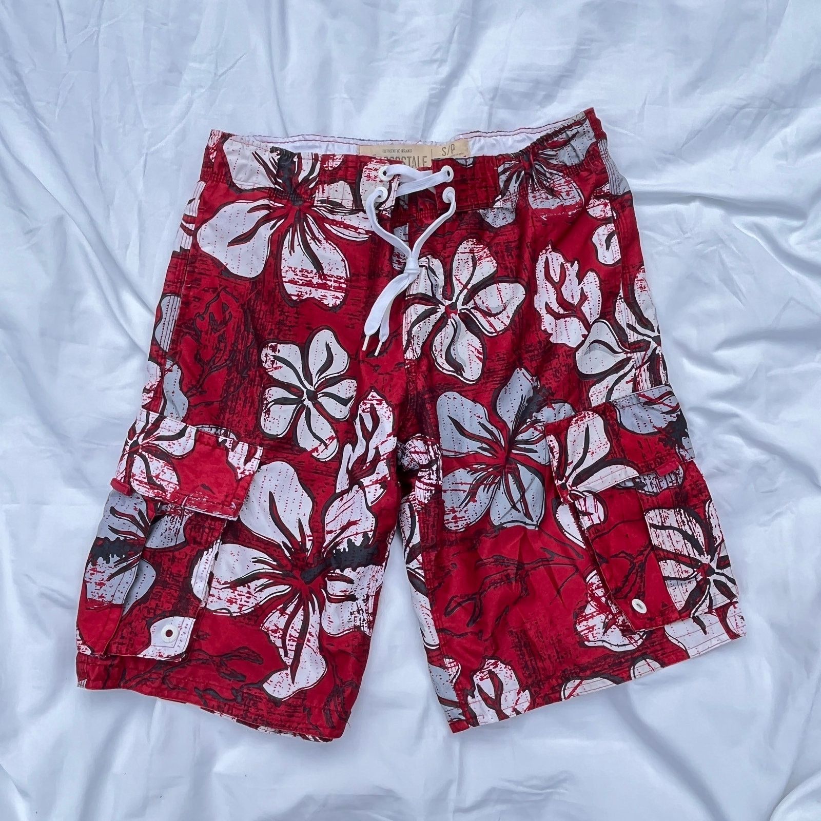Aeropostale Aeropostale Swim Trunks Mens Small Red White Floral Size US 32 / EU 48 - 11 Thumbnail