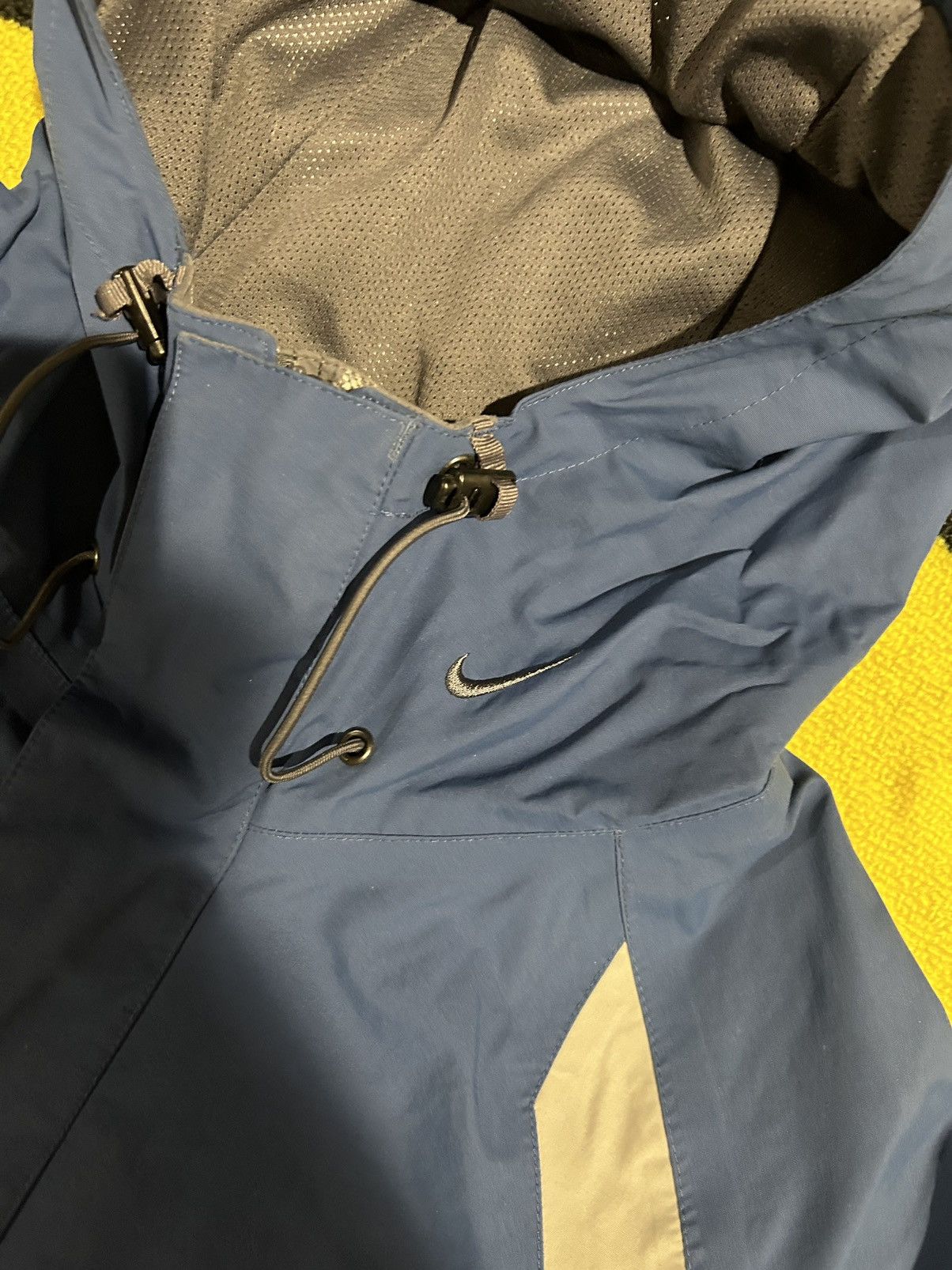 Vintage VINTAGE NIKE WINDBREAKER JACKET Size US L / EU 52-54 / 3 - 3 Thumbnail