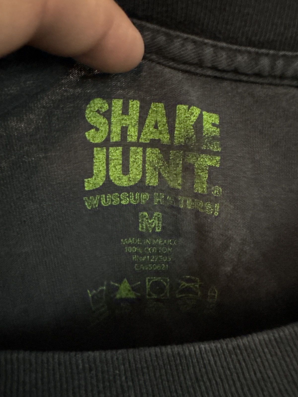 Vintage Shake Junt be gone skate wear Size US M / EU 48-50 / 2 - 5 Thumbnail