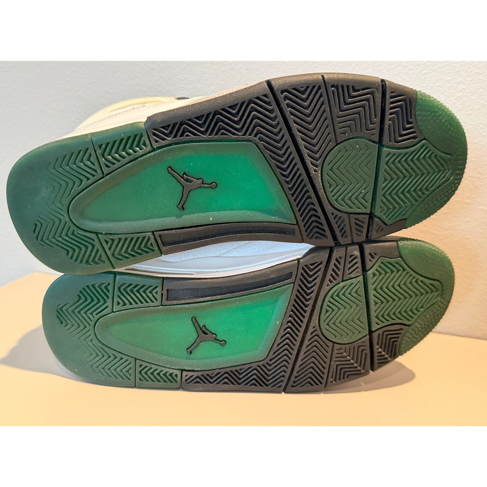 Jordan Brand Jordan 4 Retro Green Rasta Size 10m 11.5w AQ9129-100 Rare Size US 10 / EU 43 - 7 Thumbnail
