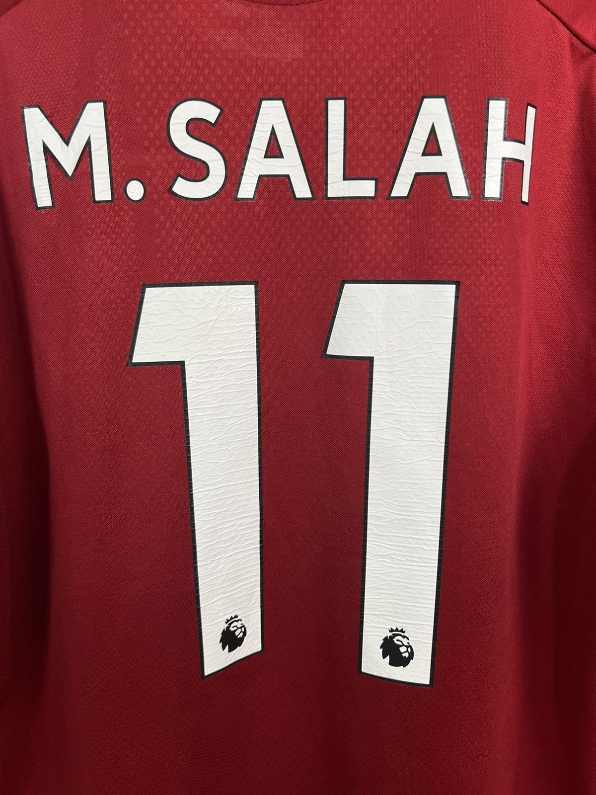 New Balance Soccer Jersey Liverpool 2019/20 Salah #11 Size US L / EU 52-54 / 3 - 3 Thumbnail