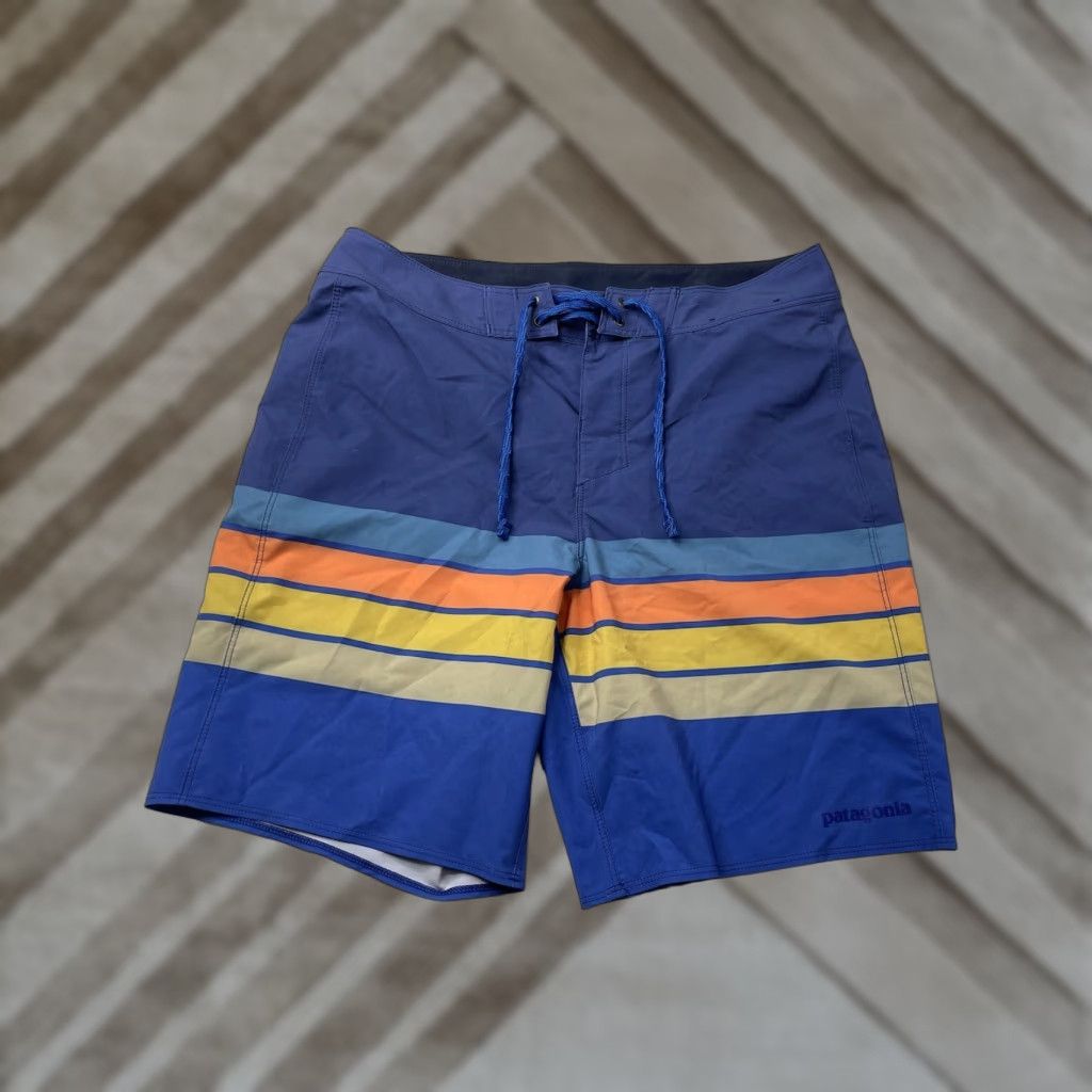Patagonia Patagonia Men's Board Shorts 29 Regular Blue Stripe Santa Cruz Superior Hydropeak Swim Bottom Shorts Mens Blue 29 Superior Stripe Hydrosea? Size US 29 - 1 Thumbnail
