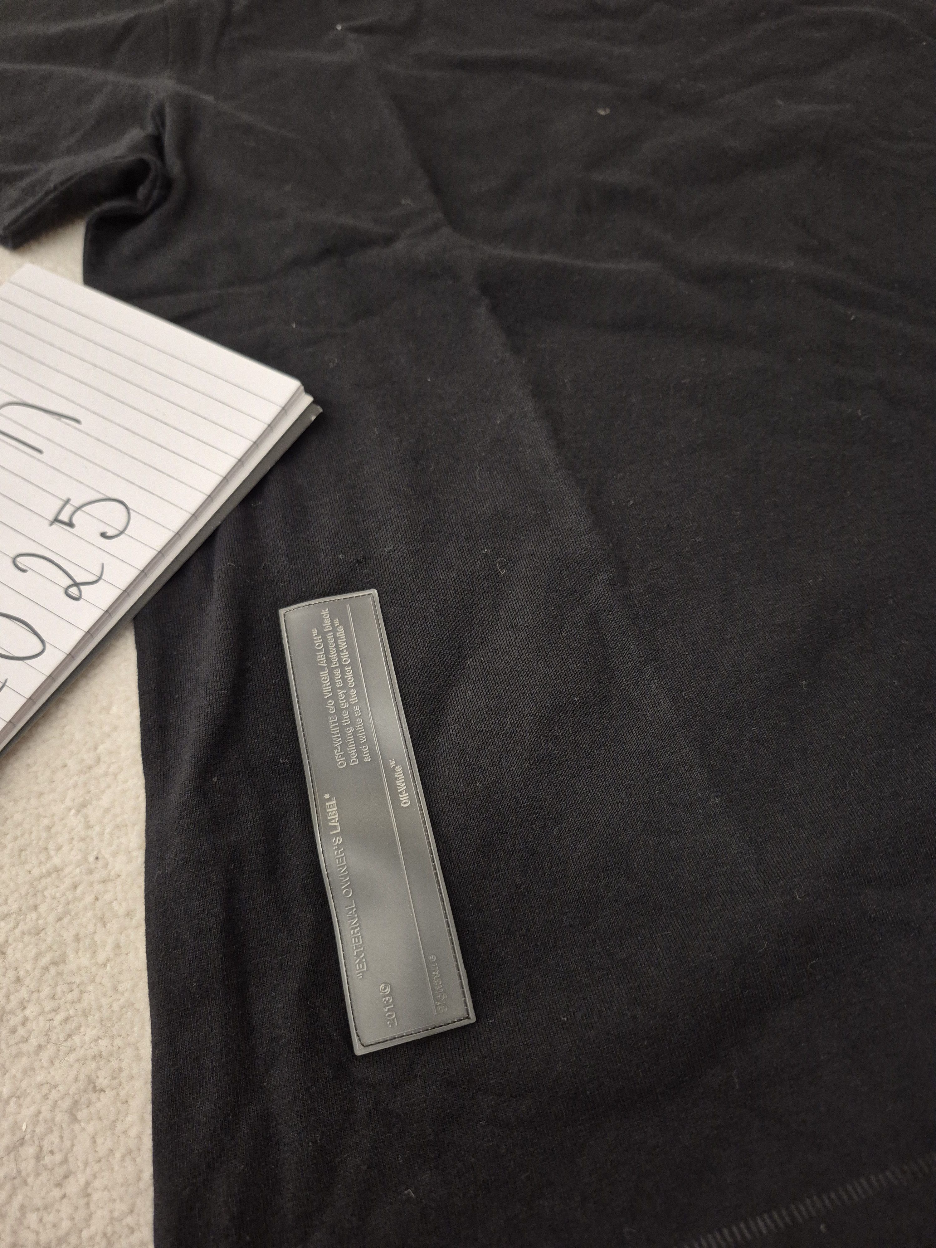 Off-White Off White Black Fire Tape Arrow Virgil New XS Size US XS / EU 42 / 0 - 3 Thumbnail
