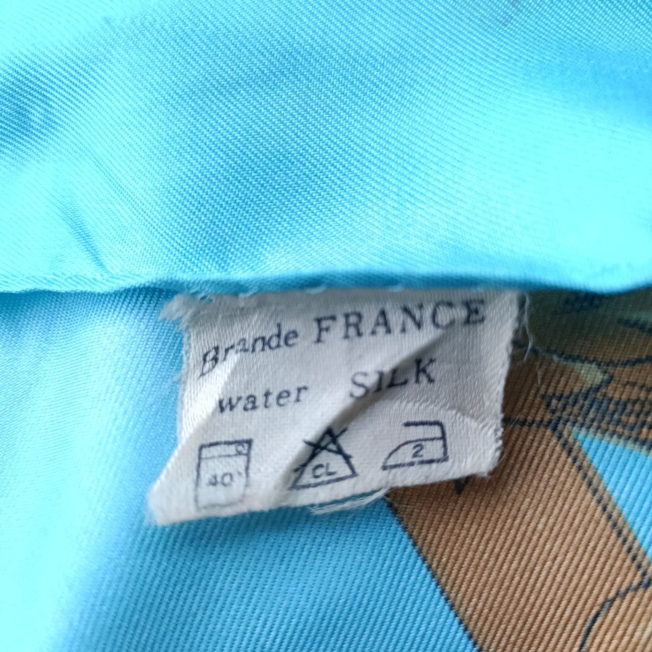 Other Vintage Sophisticato Paris Silk Scarves Size ONE SIZE - 8 Thumbnail