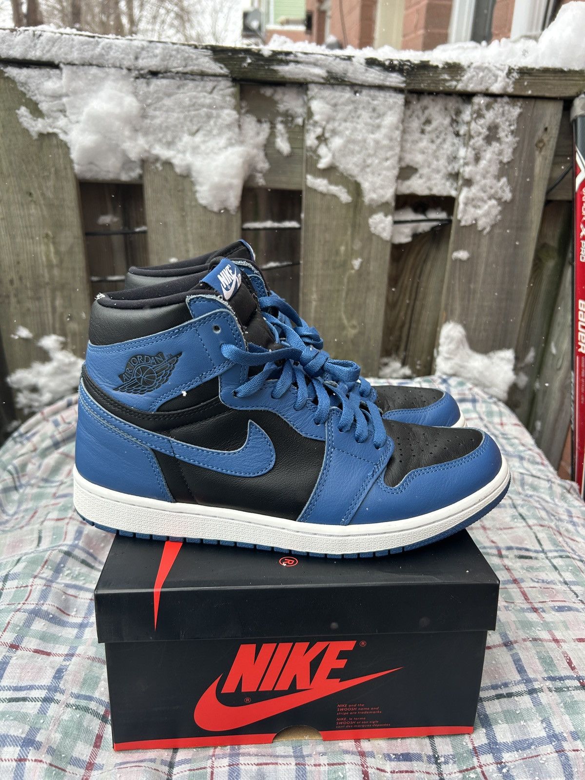 Jordan Brand × Nike Jordan 1 Retro High OG Dark Marina Blue Size US 10 / EU 43 - 1 Thumbnail
