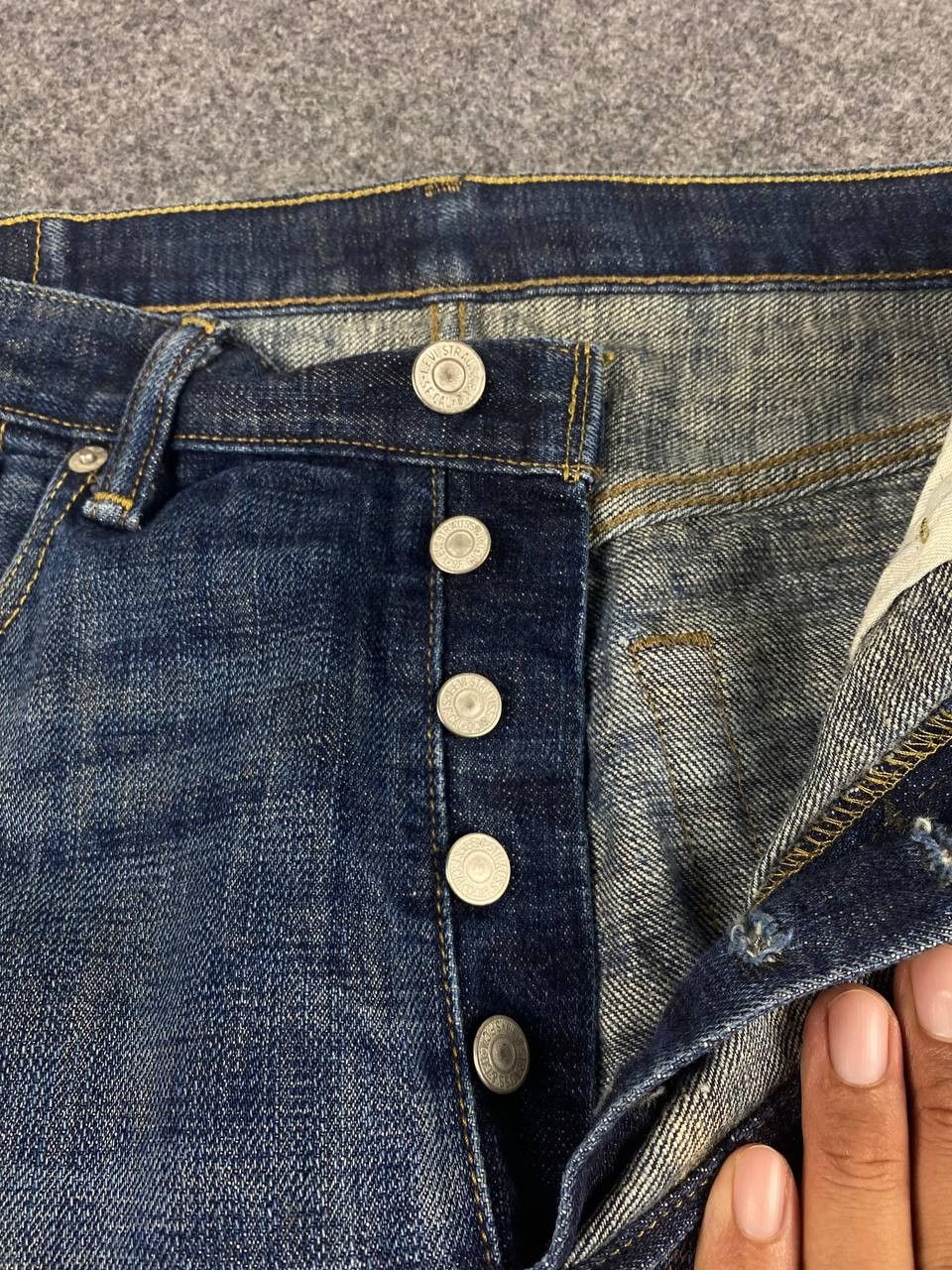 Levi's levis 501 distressed denim nice design Size US 36 / EU 52 - 12 Thumbnail