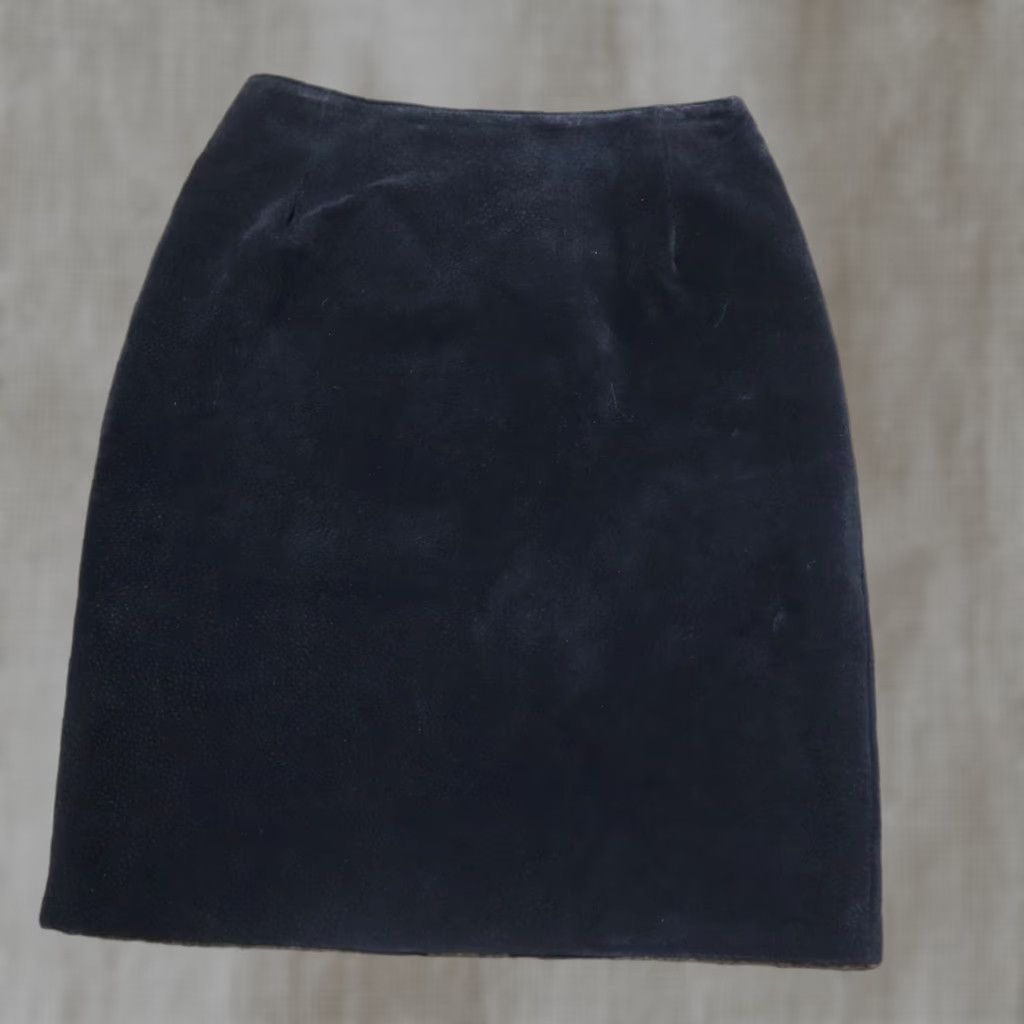 Vintage Kenar Women's Leather Skirt Knee Length Black 100% Lamb Leather All Seasons Size 4 Size 27" / US 4 / IT 40 - 1 Thumbnail