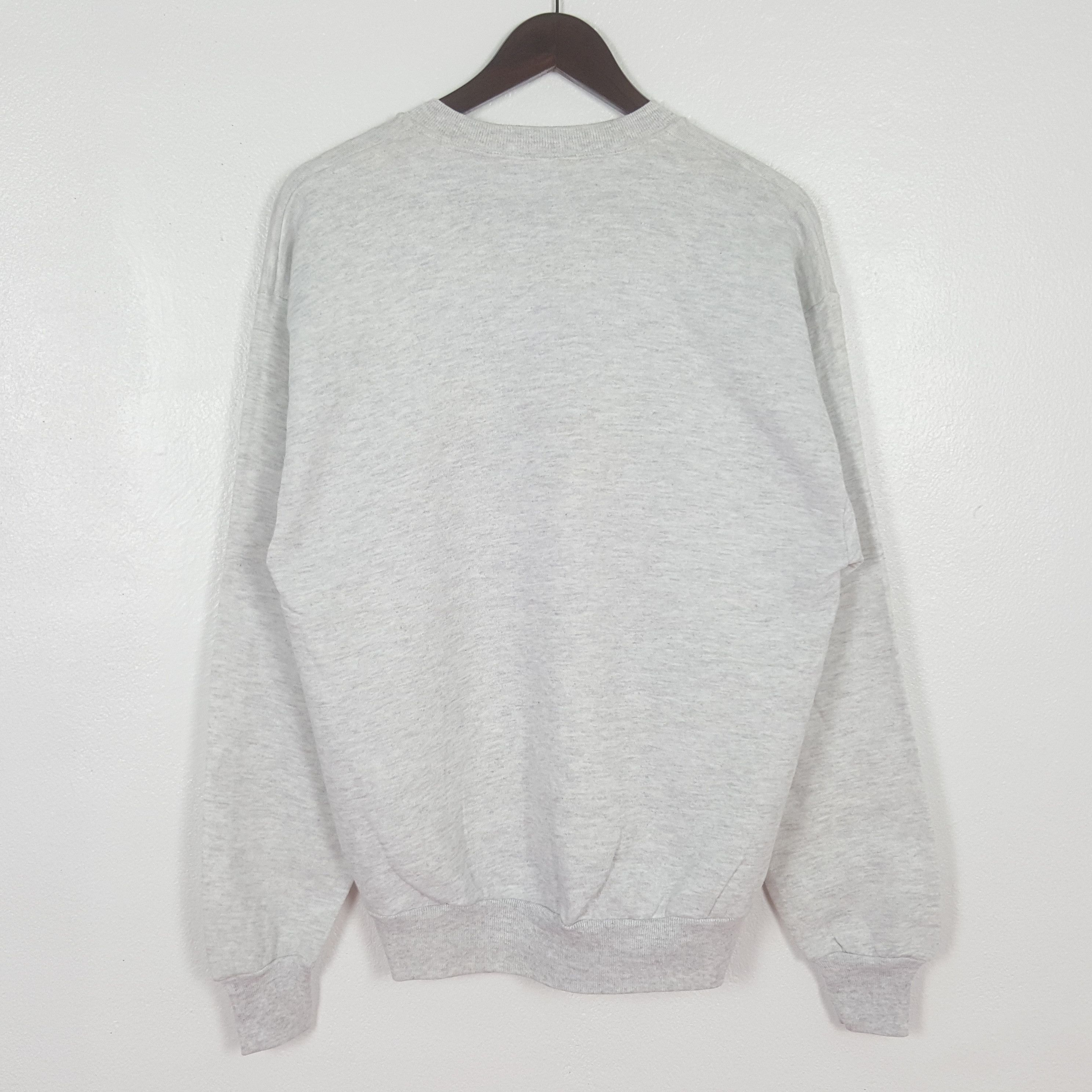 Disney Vintage Disney Mickey Mouse Sweatshirt C313N2 Size US M / EU 48-50 / 2 - 3 Thumbnail