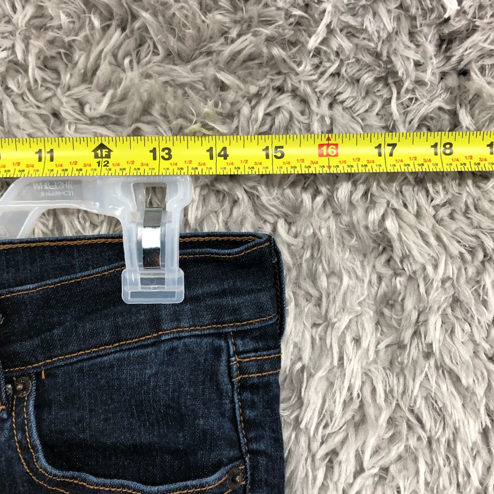 Old Navy Old Navy Skinny Jeans Womens Size 4S Mid Rise Dark Wash Blue Denim Size 27" / US 4 / IT 40 - 2 Thumbnail